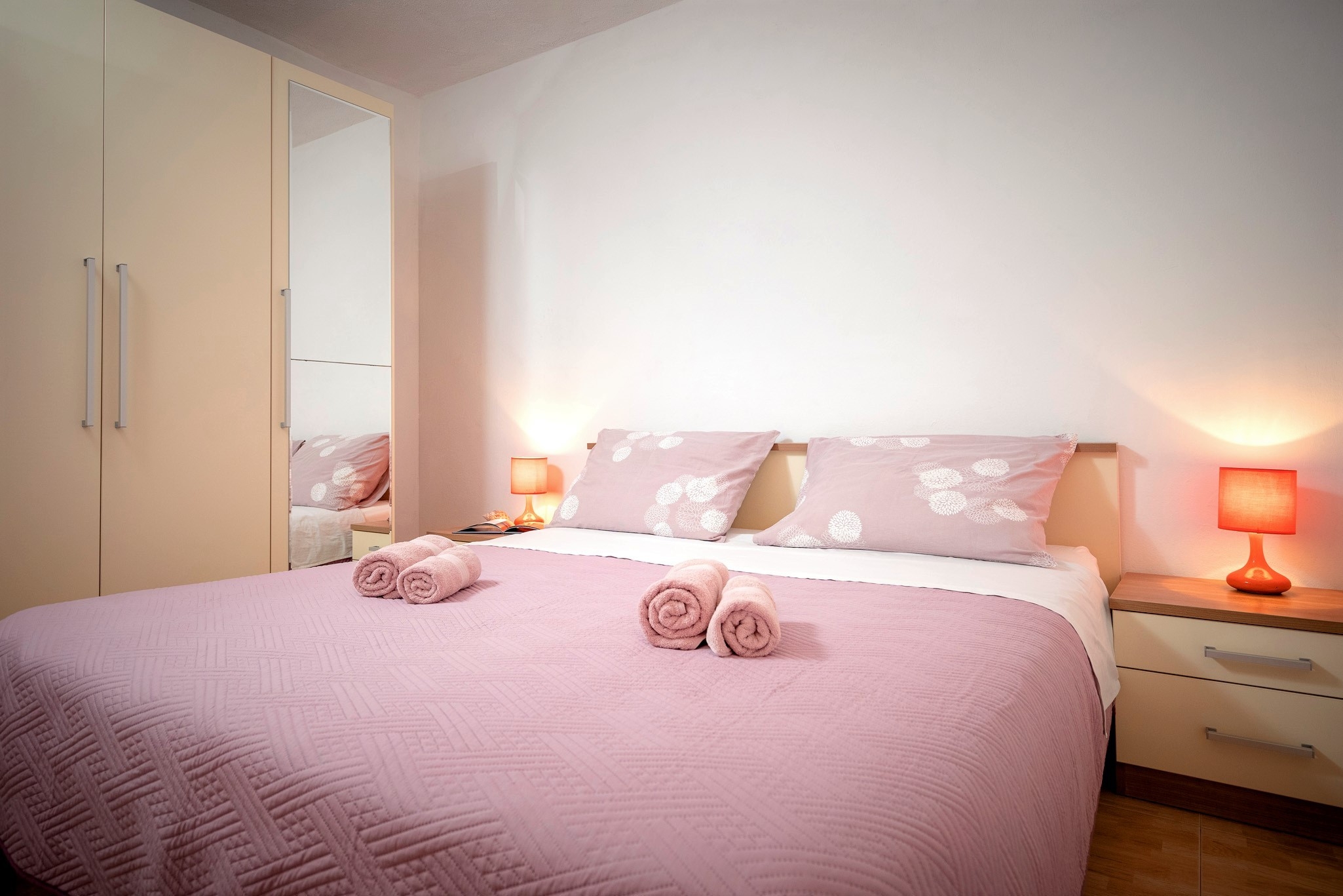 Comfortable and spacious house near beach Cove Kruševa, Hvar  K