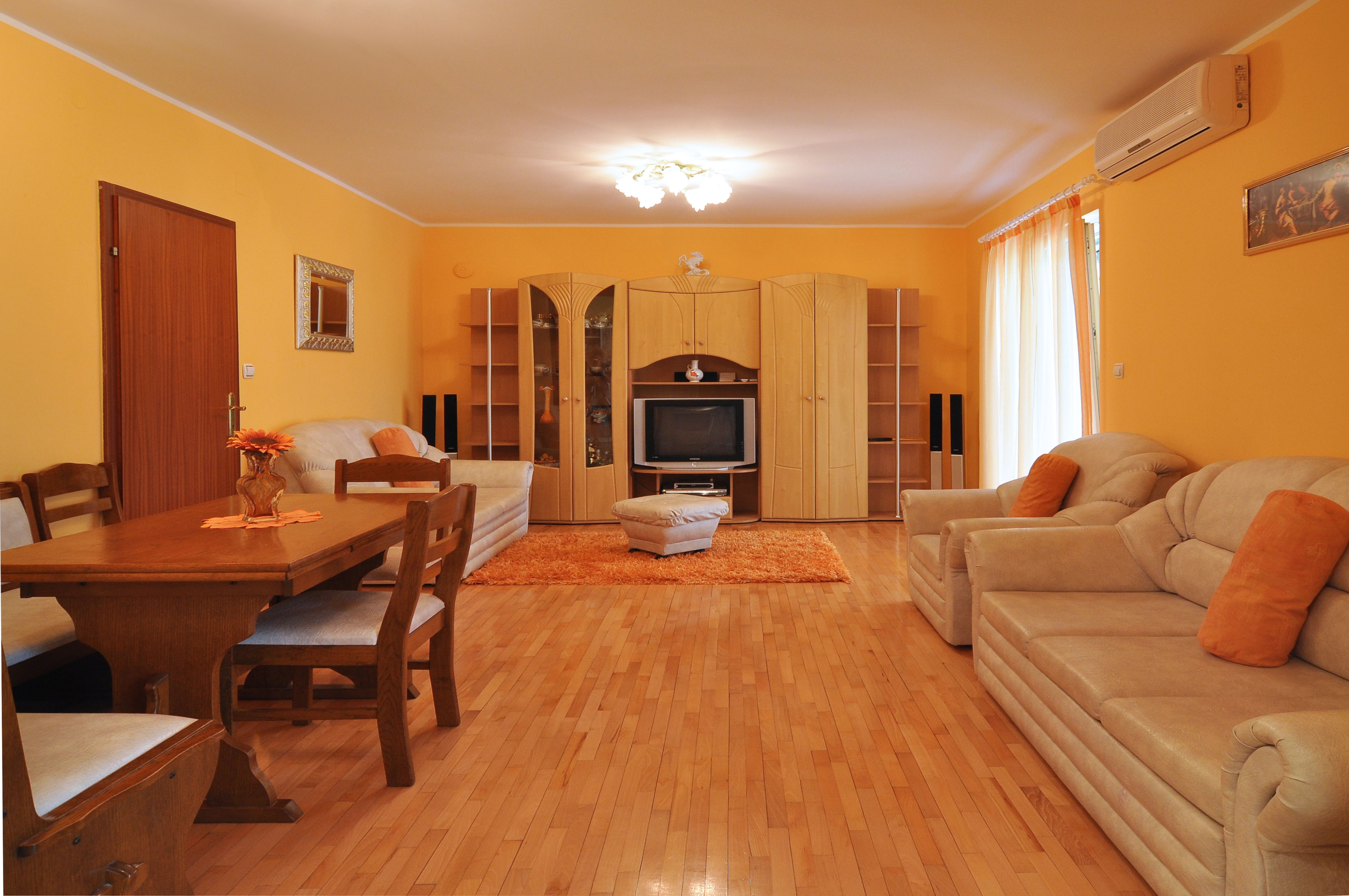 Two bedroom apartment near beach Slatine, Čiovo (A-12491-a)