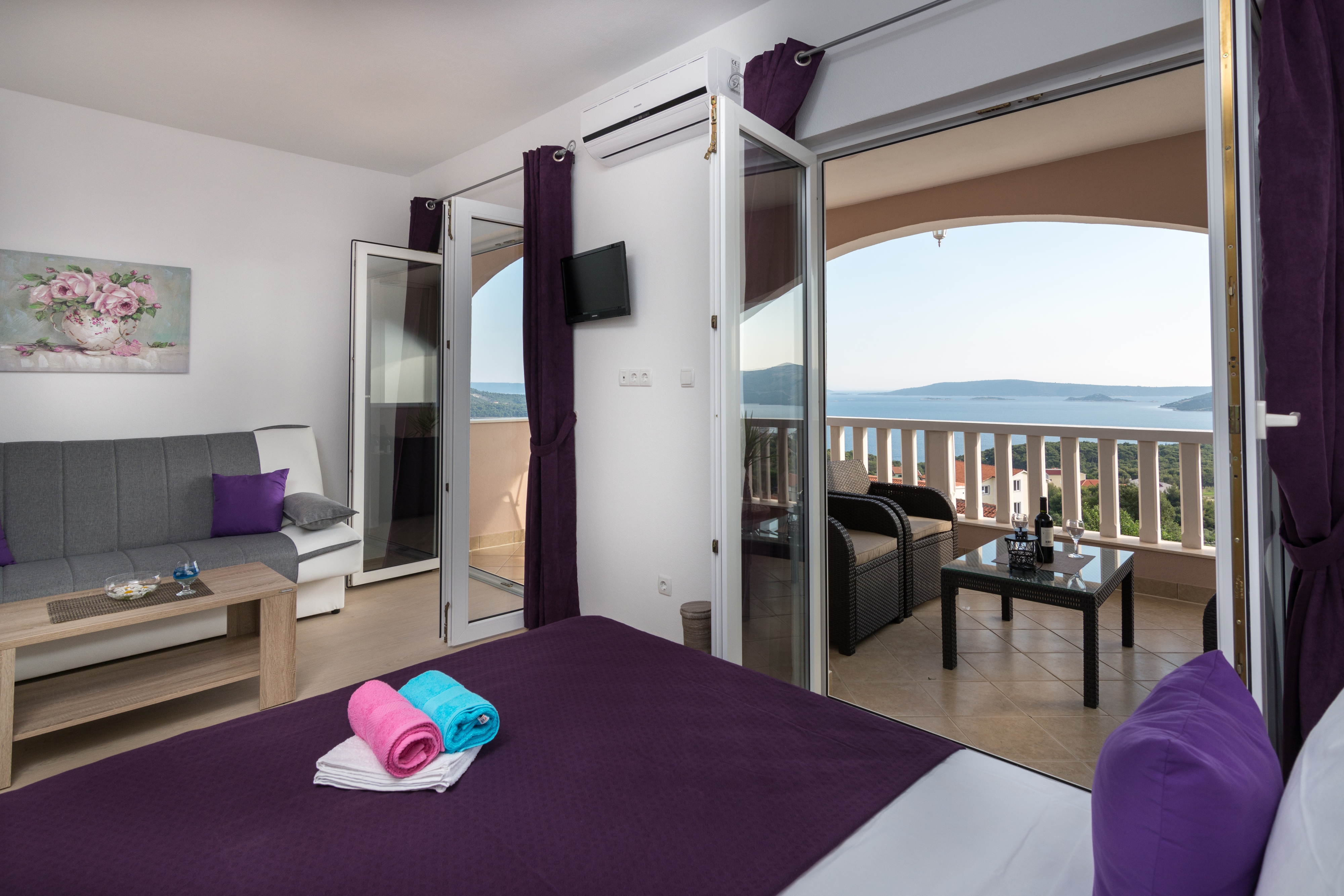 Studio flat with terrace and sea view Seget Vranjica, Trogir  AS-a