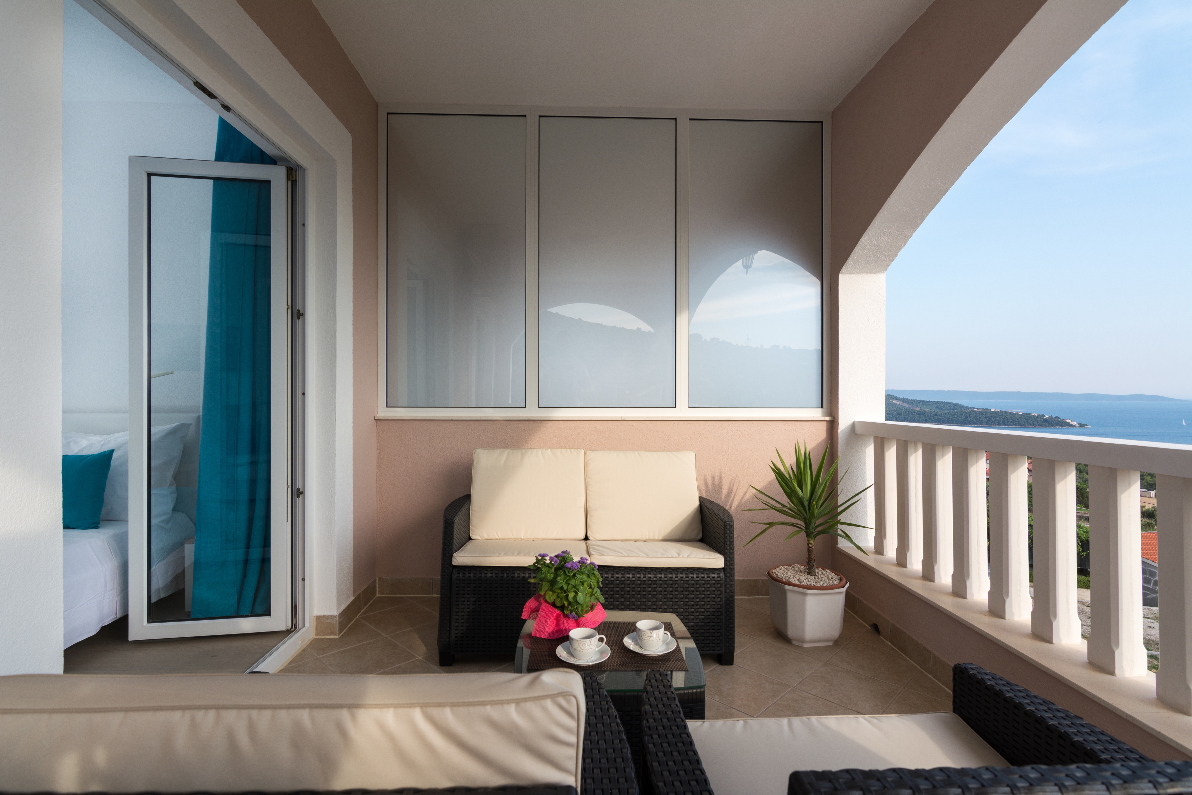 Studio flat with terrace and sea view Seget Vranjica, Trogir  AS-b