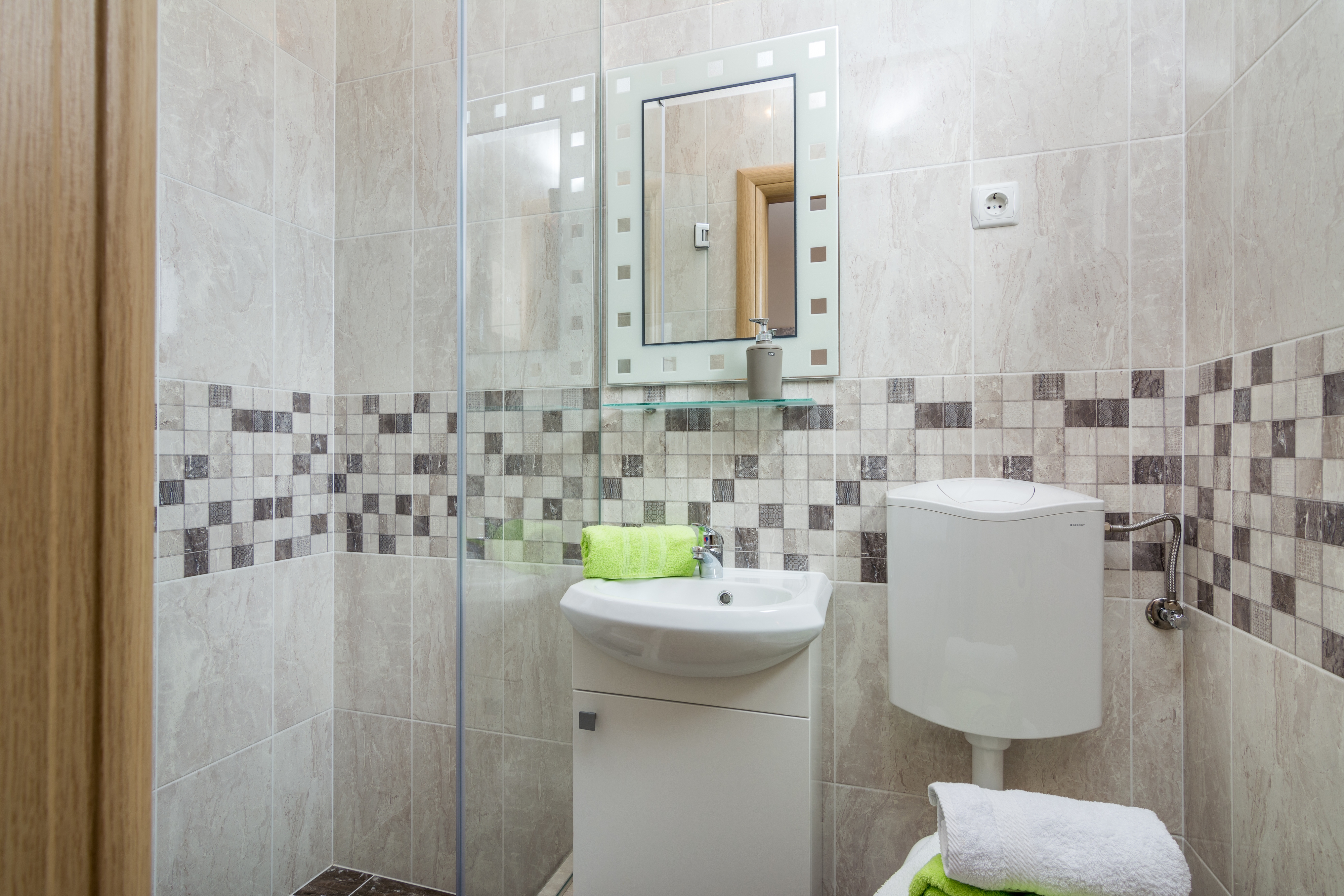 Studio flat with terrace and sea view Seget Vranjica, Trogir  AS-c