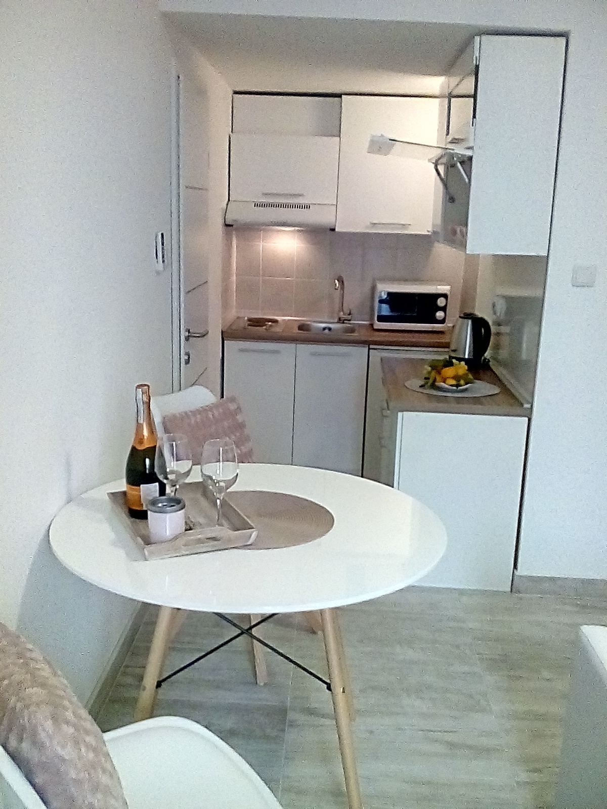 Studio flat with balcony and sea view Seget Vranjica, Trogir  AS-d
