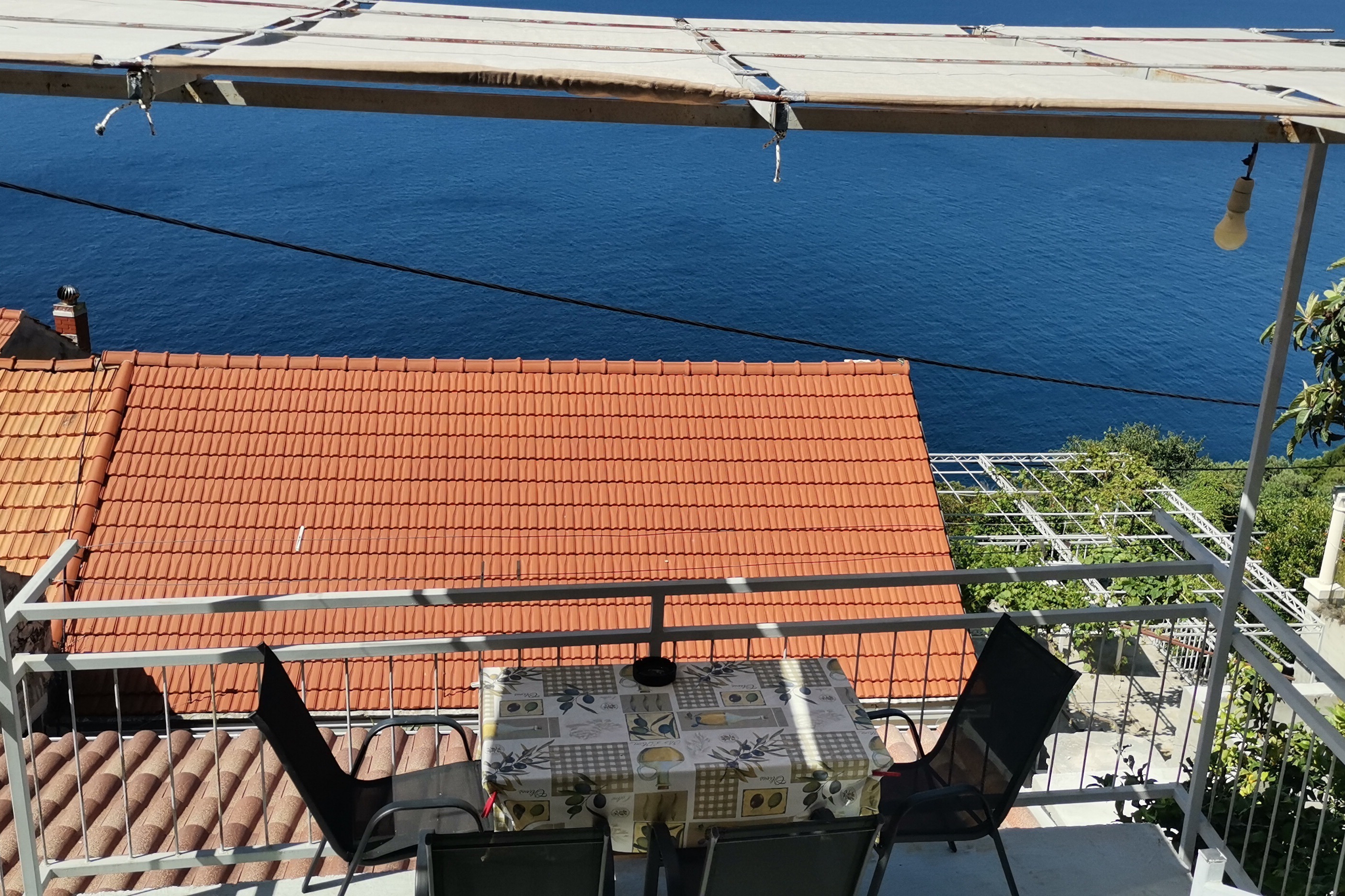 One bedroom apartment with terrace and sea view Borje, Pelješac  A-a