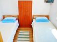 Vrsi - Mulo, Bedroom 2 in the apartment, (pet friendly) and WiFi.