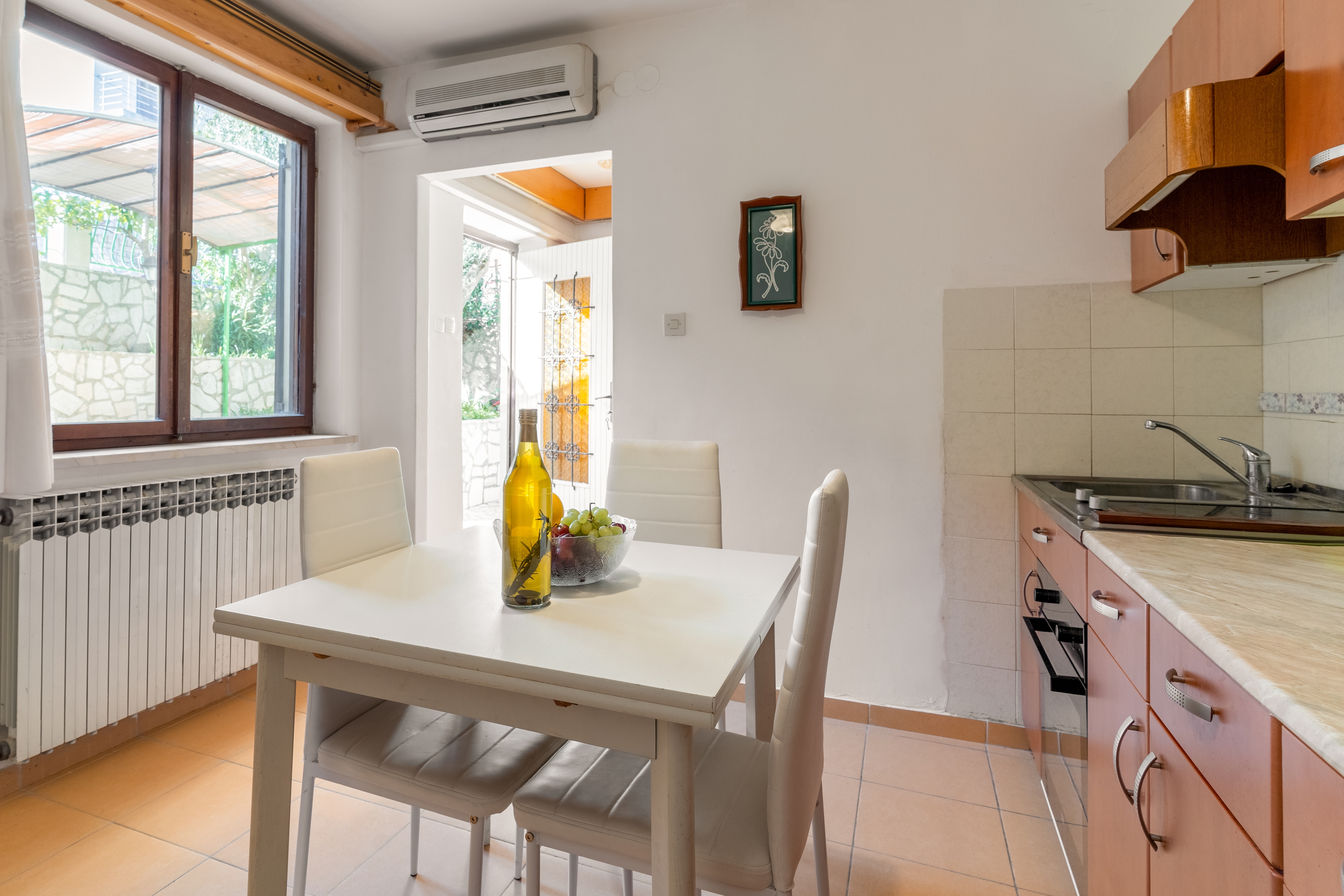 Two bedroom apartment with terrace Mali Lošinj, Lošinj (A-12551-a) Two bedroom apartment with terrace Mali Lošinj, Lošinj (A-12551-a)