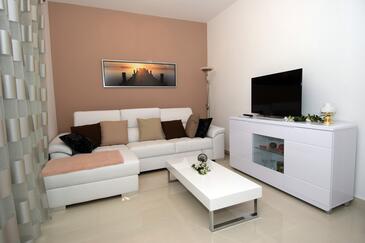 Zagreb One bedroom apartment with terrace - A-12573-a ... Zagreb One bedroom apartment with terrace - A-12573-a ...