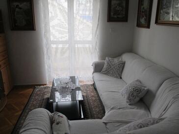 Split, Sala de estar in the apartment, air condition available y WiFi.