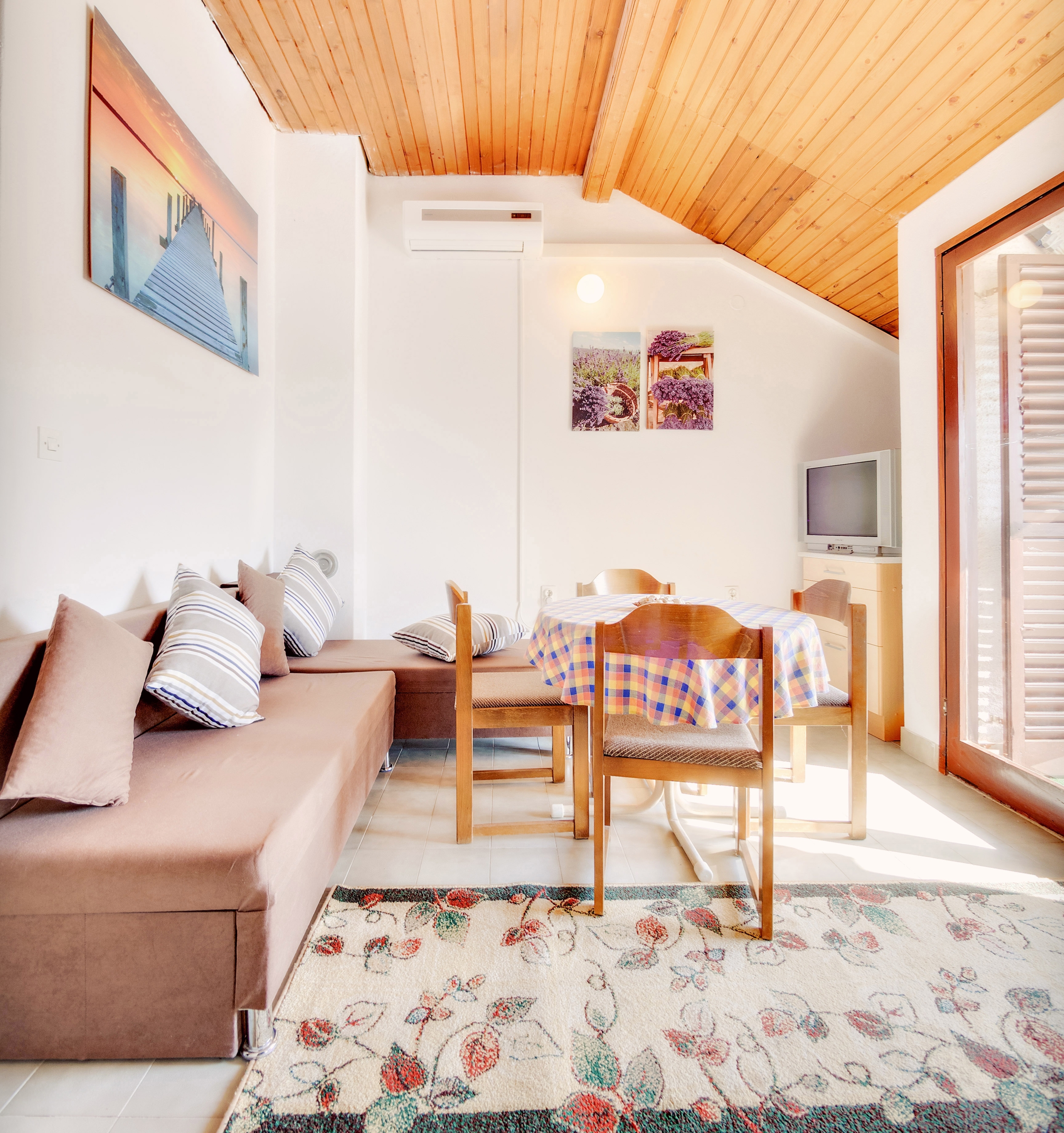 Two bedroom apartment with terrace and sea view Grebaštica, Šibenik (A-12587-a) Two bedroom apartment with terrace and sea view Grebaštica, Šibenik (A-12587-a)