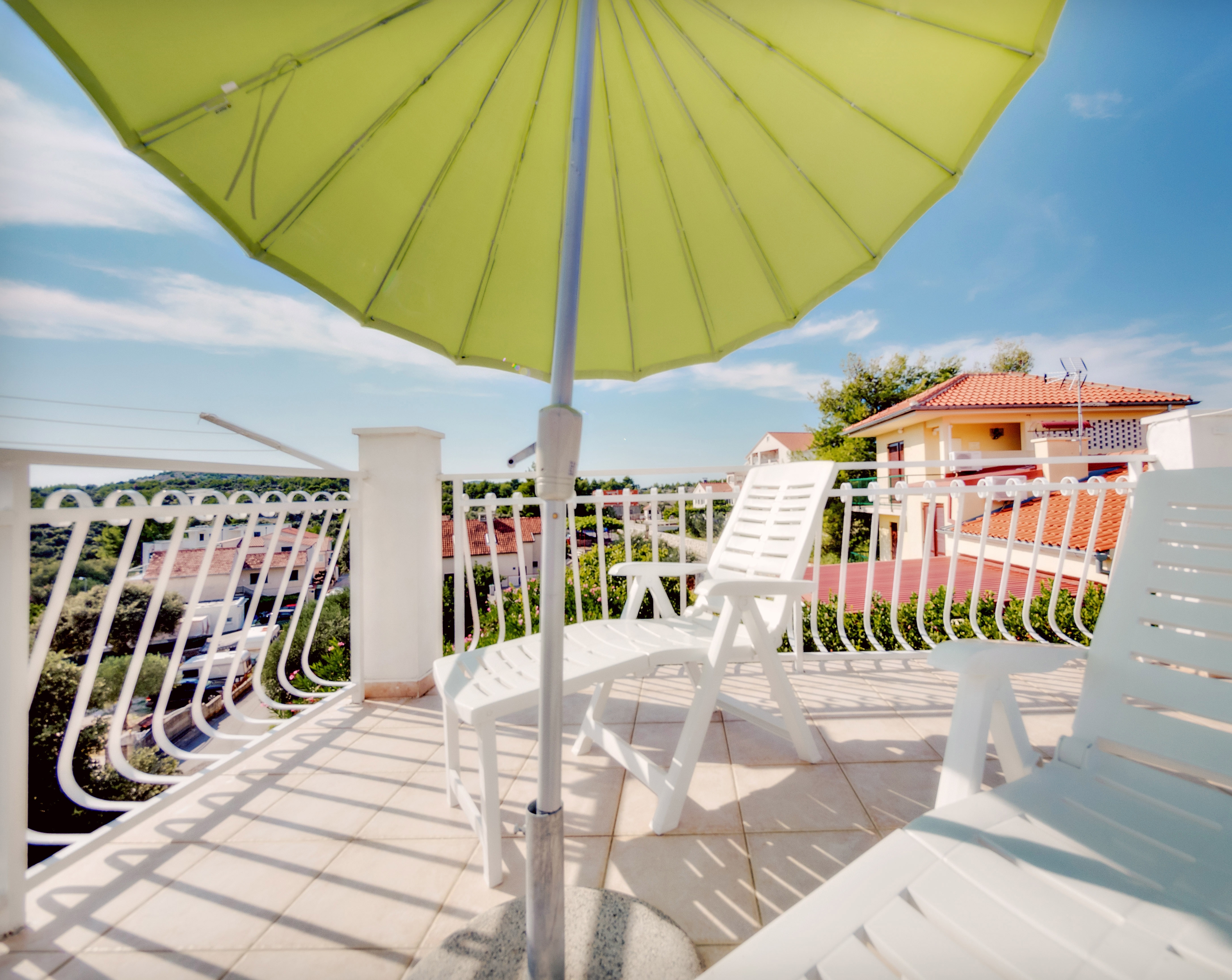 Two bedroom apartment with terrace and sea view Grebaštica, Šibenik  A-a