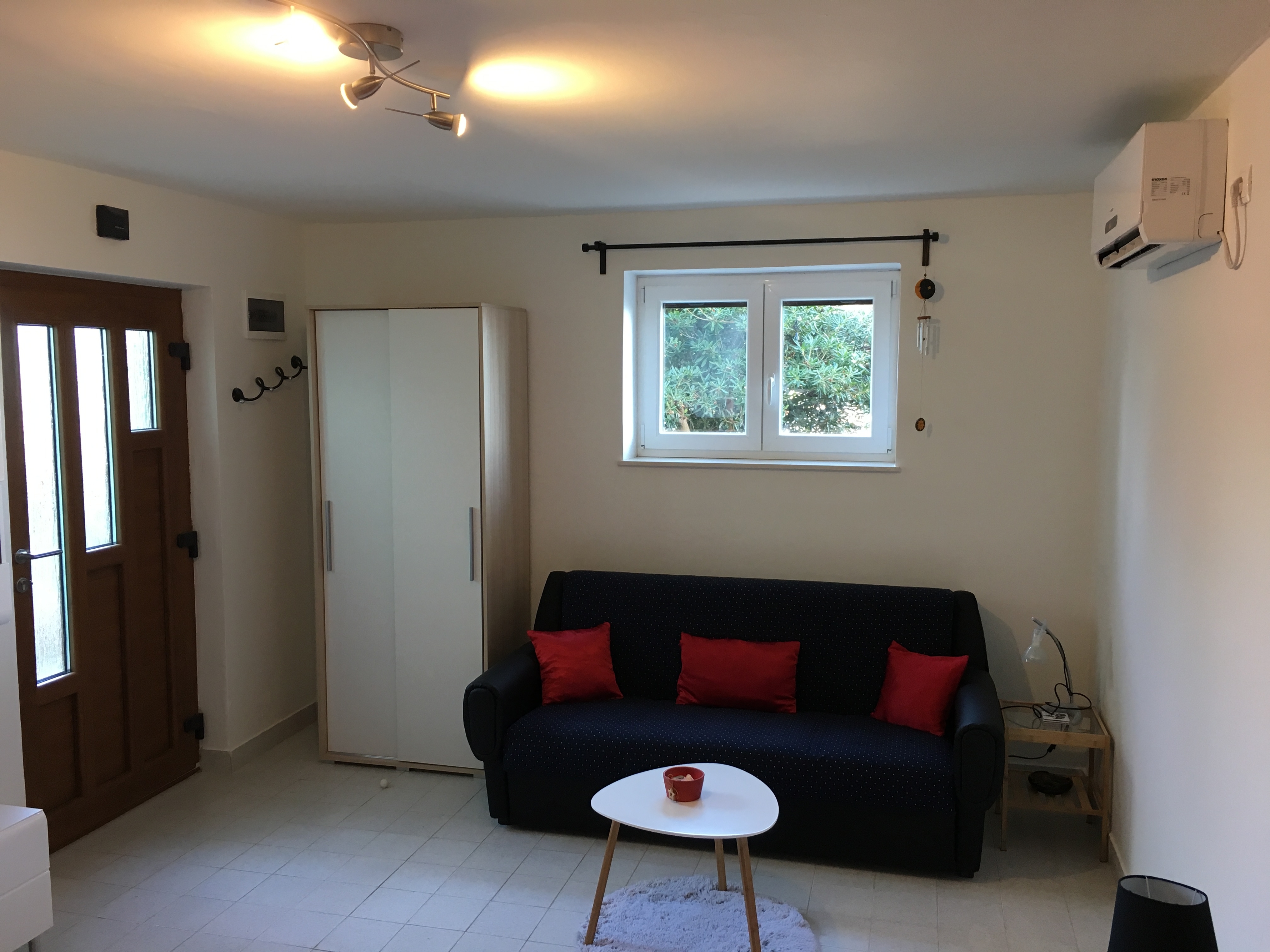 Studio flat with terrace and sea view Mali Lošinj, Lošinj (AS-12591-a)