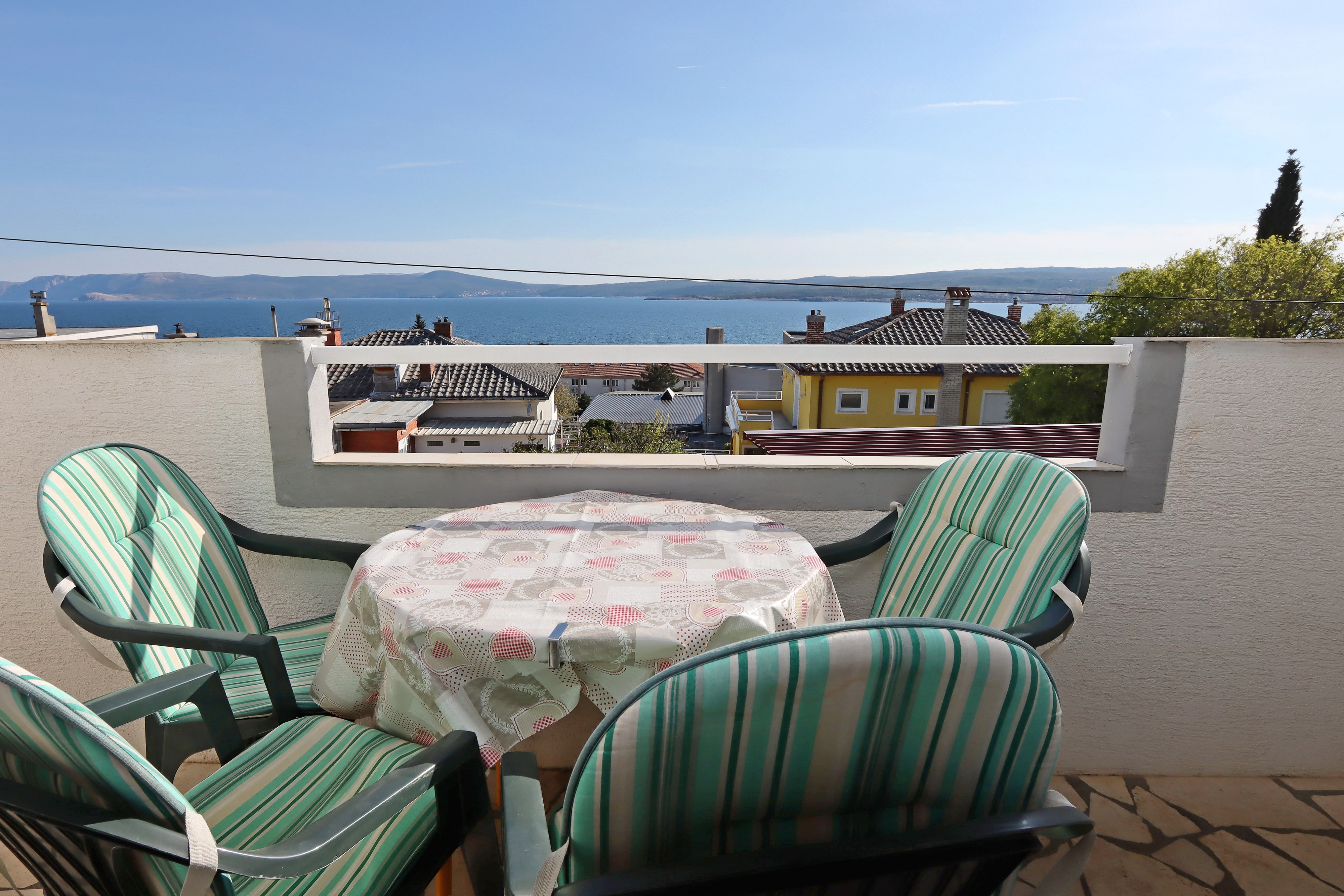 Two bedroom apartment with balcony and sea view Crikvenica (A-12592-c)