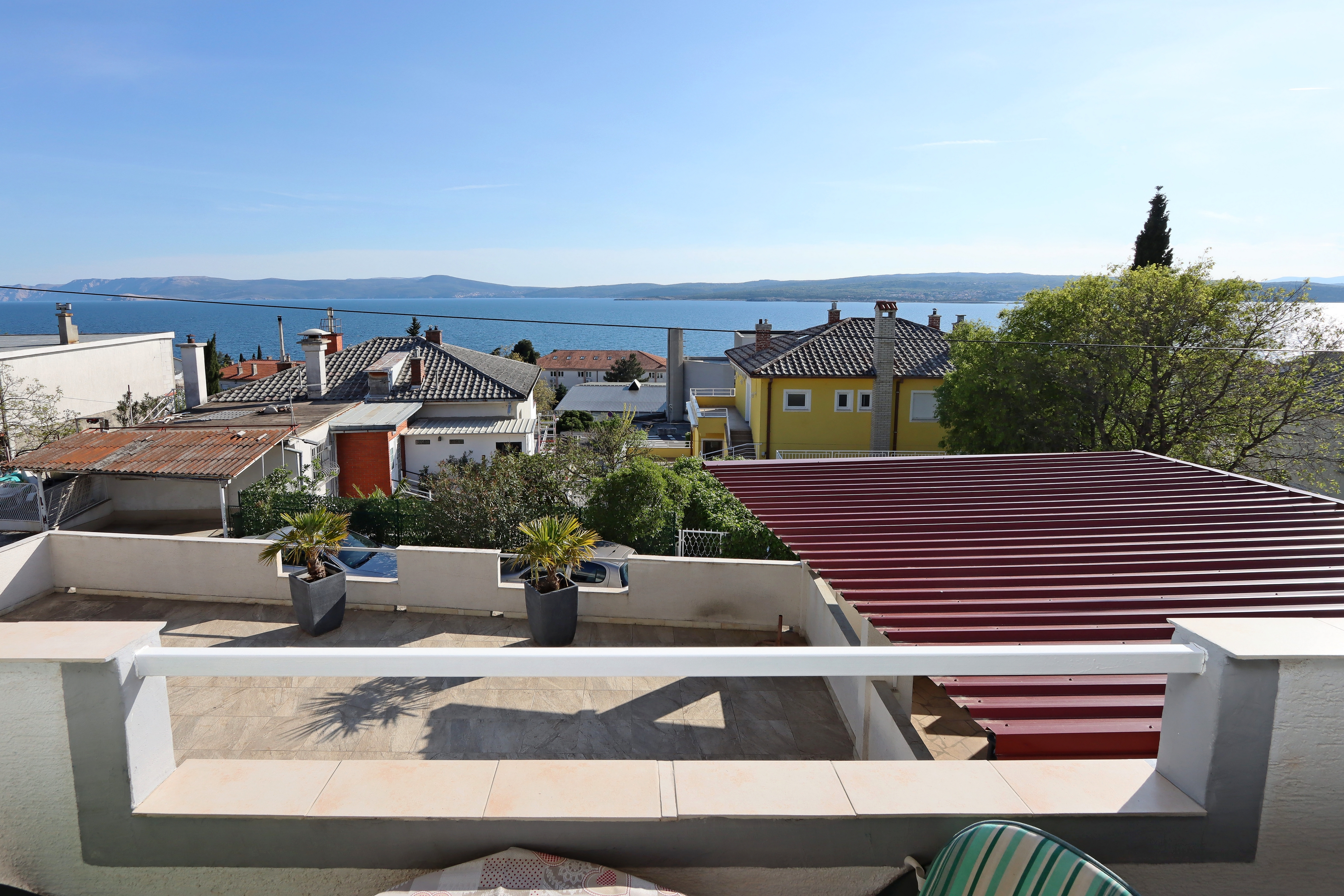Two bedroom apartment with balcony and sea view Crikvenica  A-c
