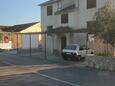 Parking lot Stari Grad, Hvar, Parking lot 126 - Apartments with pebble beach.