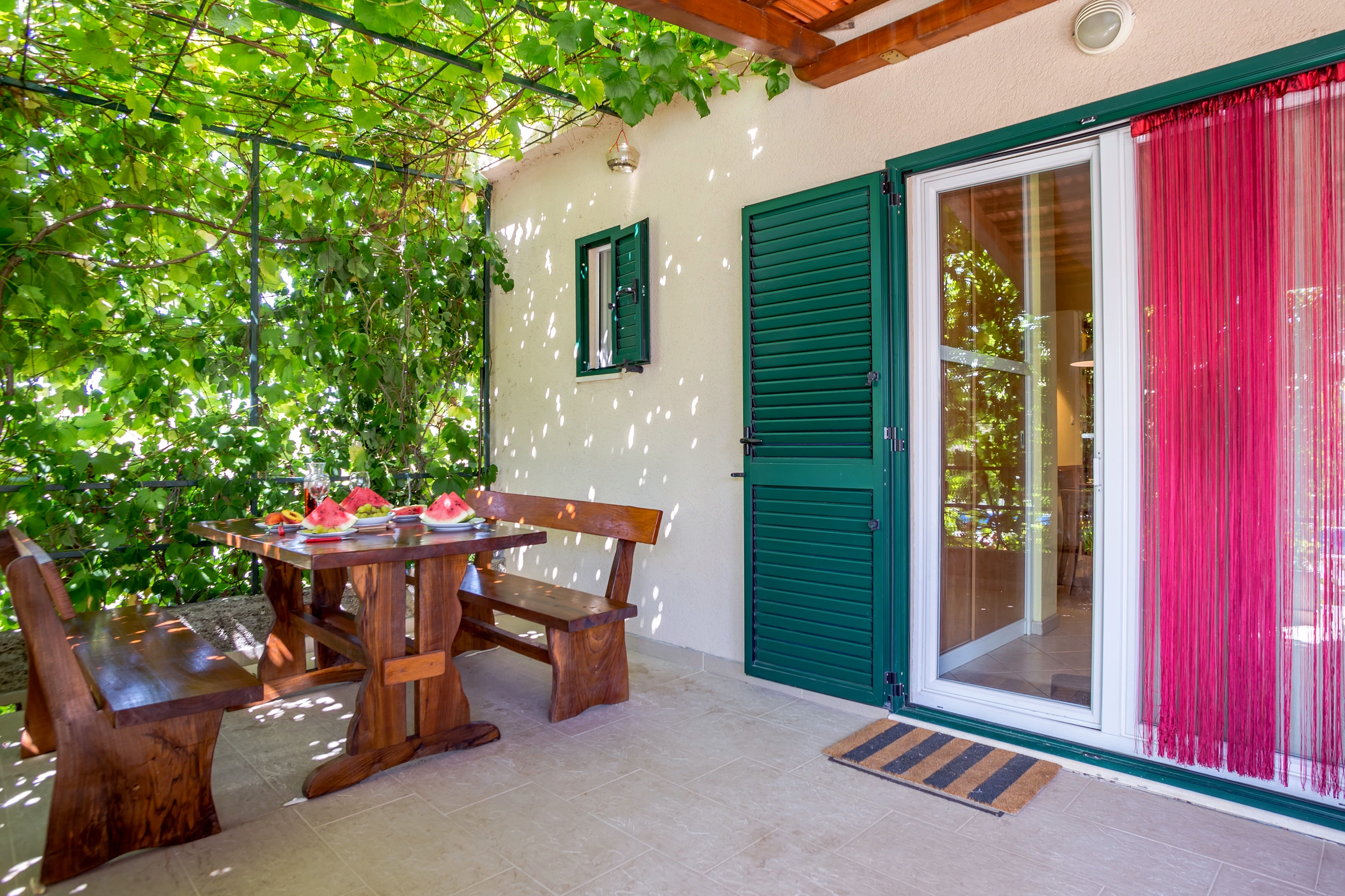 Two bedroom house with terrace Dugobabe, Zagora  K
