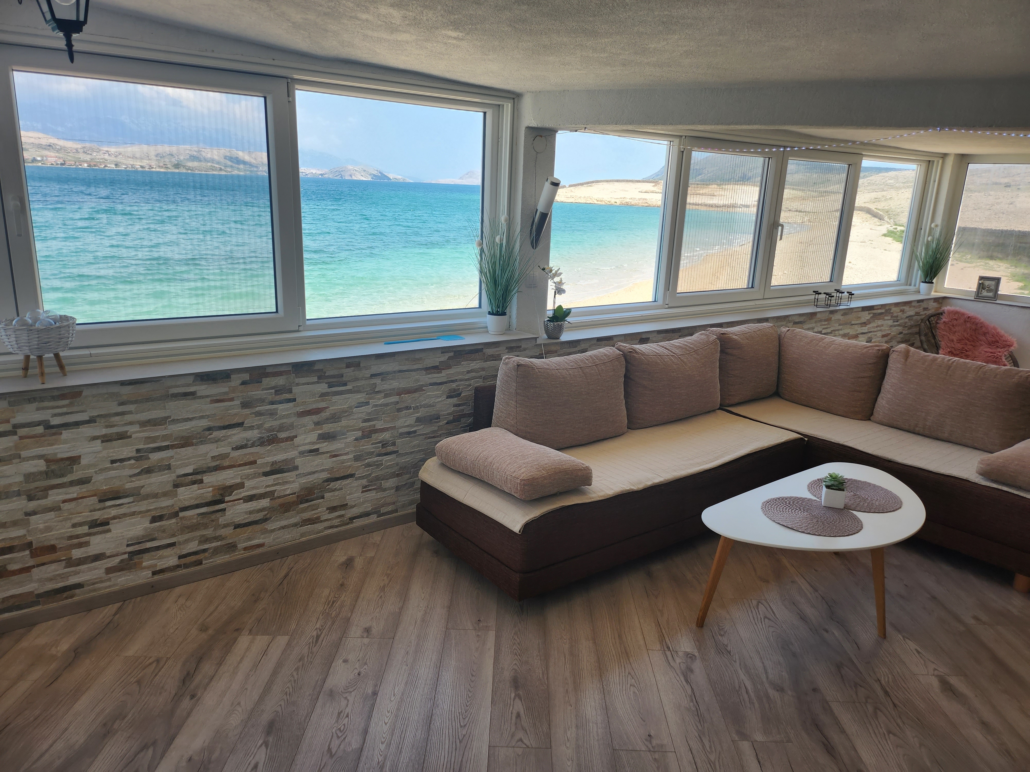One bedroom house near beach Cove Prnjica, Pag (K-12620)