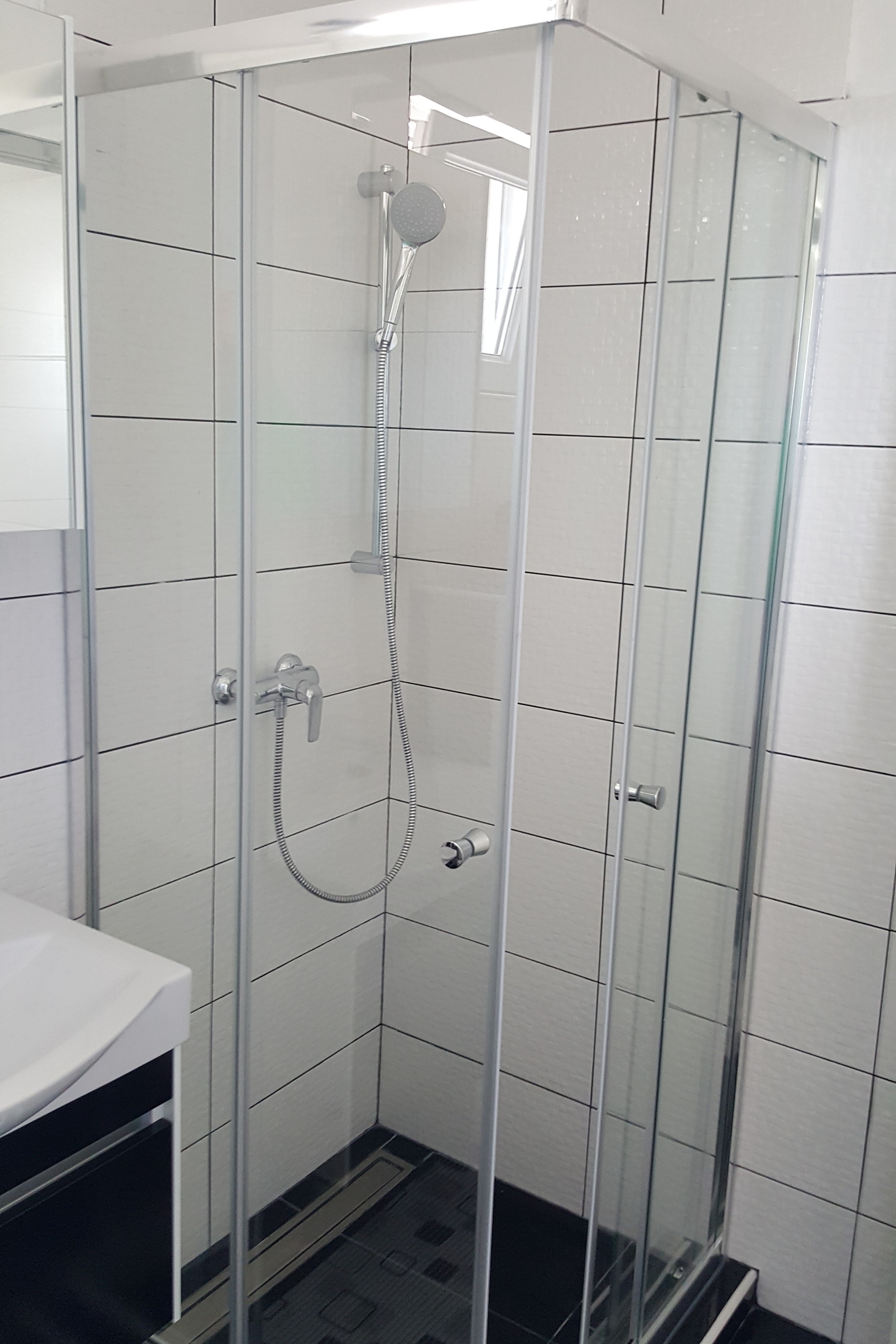 Two bedroom apartment with terrace and sea view Maslenica, Novigrad  A-b