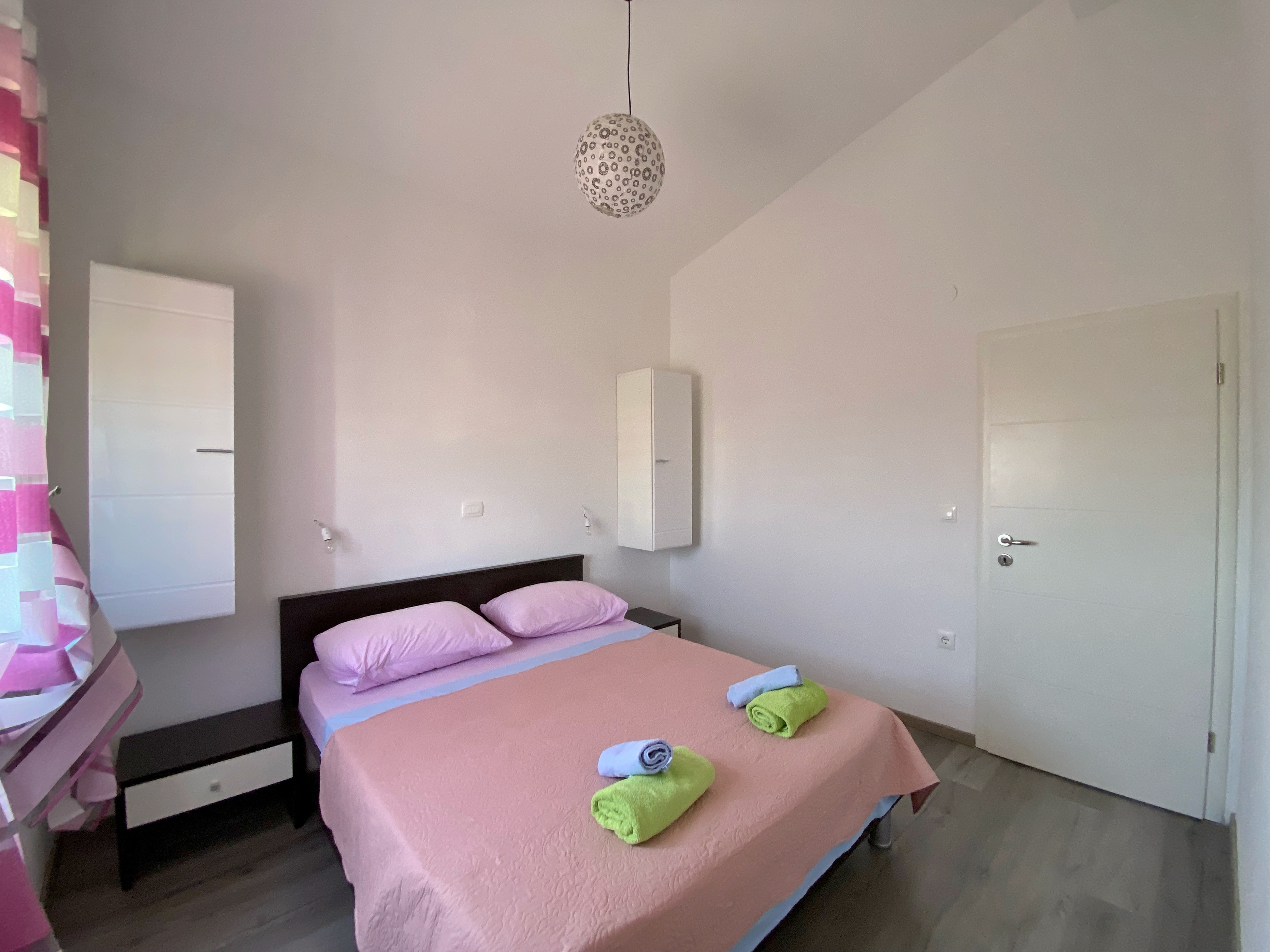 Two bedroom apartment with terrace and sea view Maslenica, Novigrad  A-b