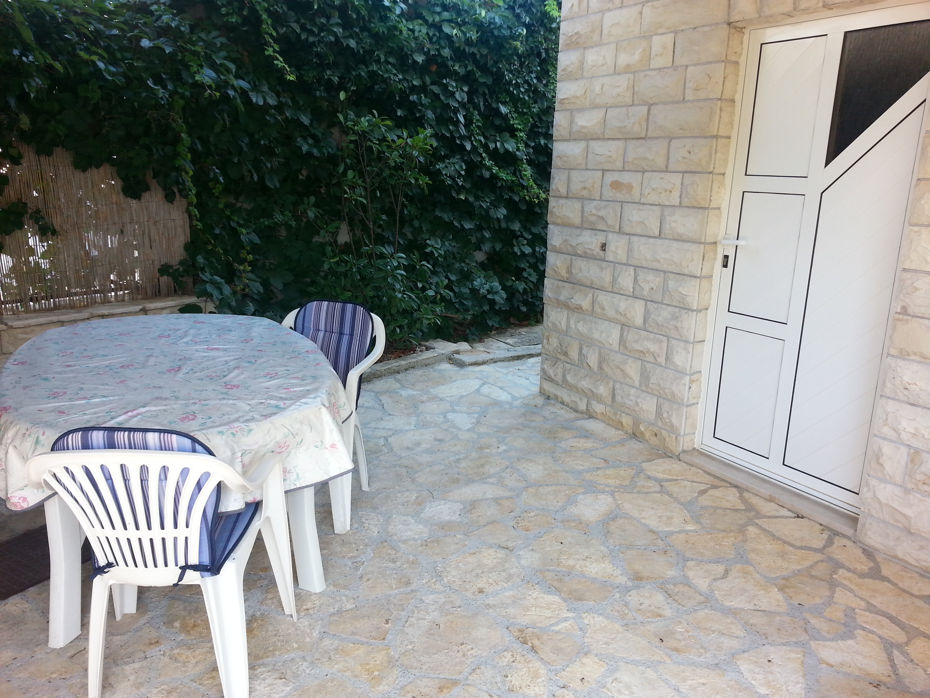 Studio flat with terrace Vinišće, Trogir  AS-a