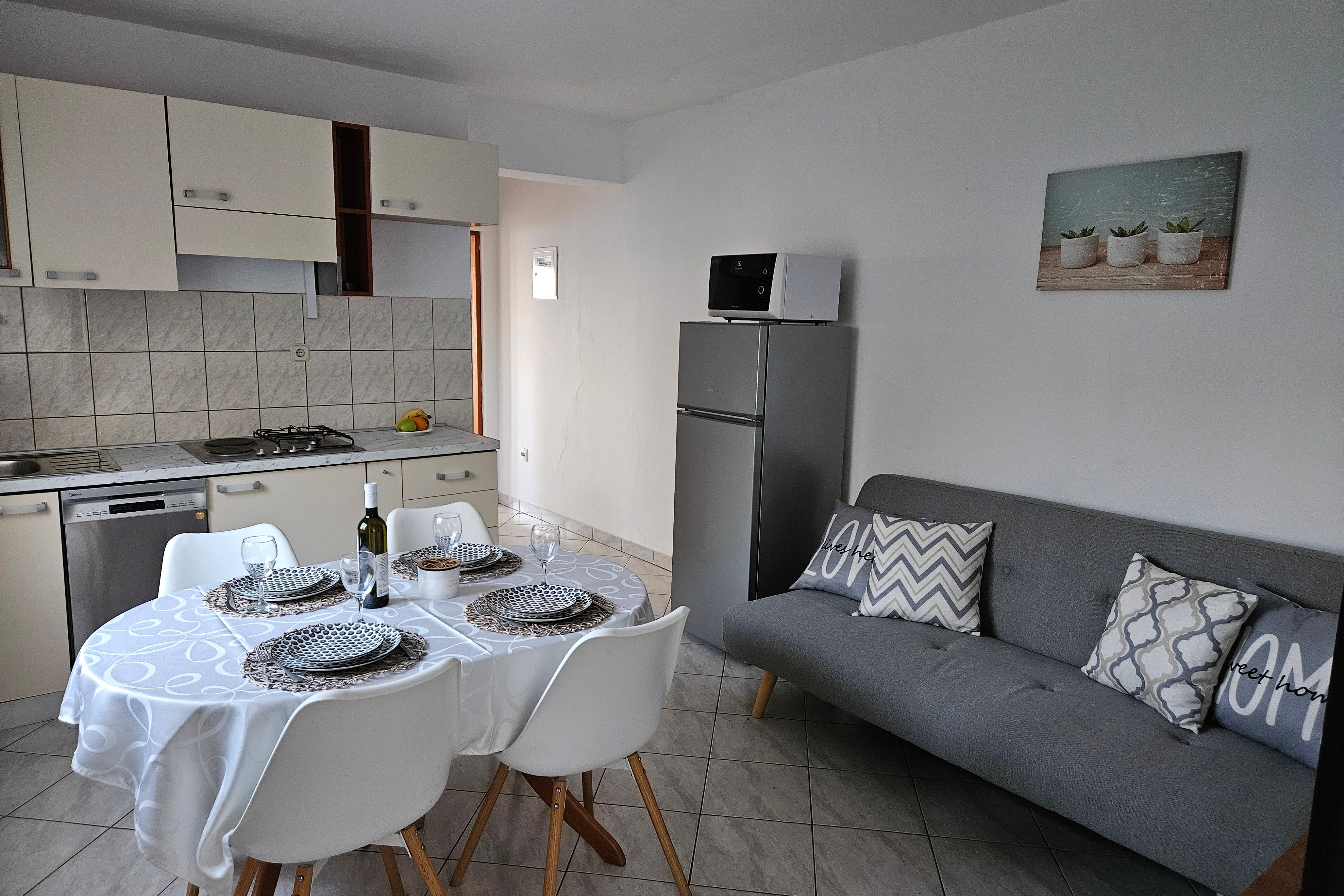 Top Hvar Ivan Dolac Top Hvar Ivan Dolac