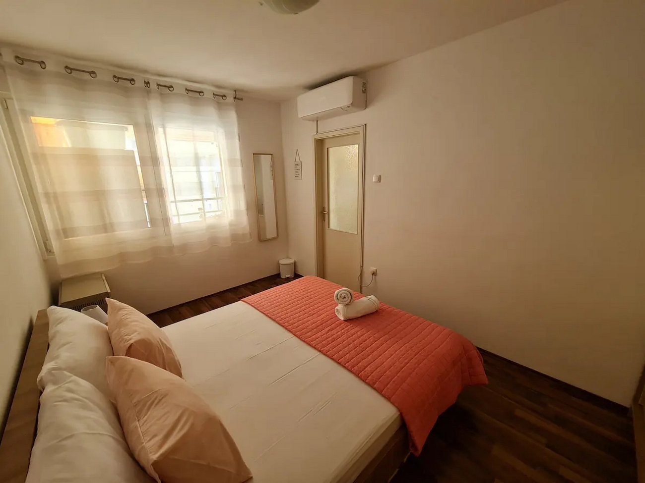 One bedroom apartment with balcony Split (A-12647-a)