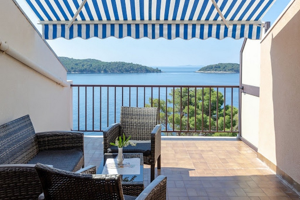 Studio flat near beach Prižba, Korčula (AS-12648-d) Studio flat near beach Prižba, Korčula (AS-12648-d)