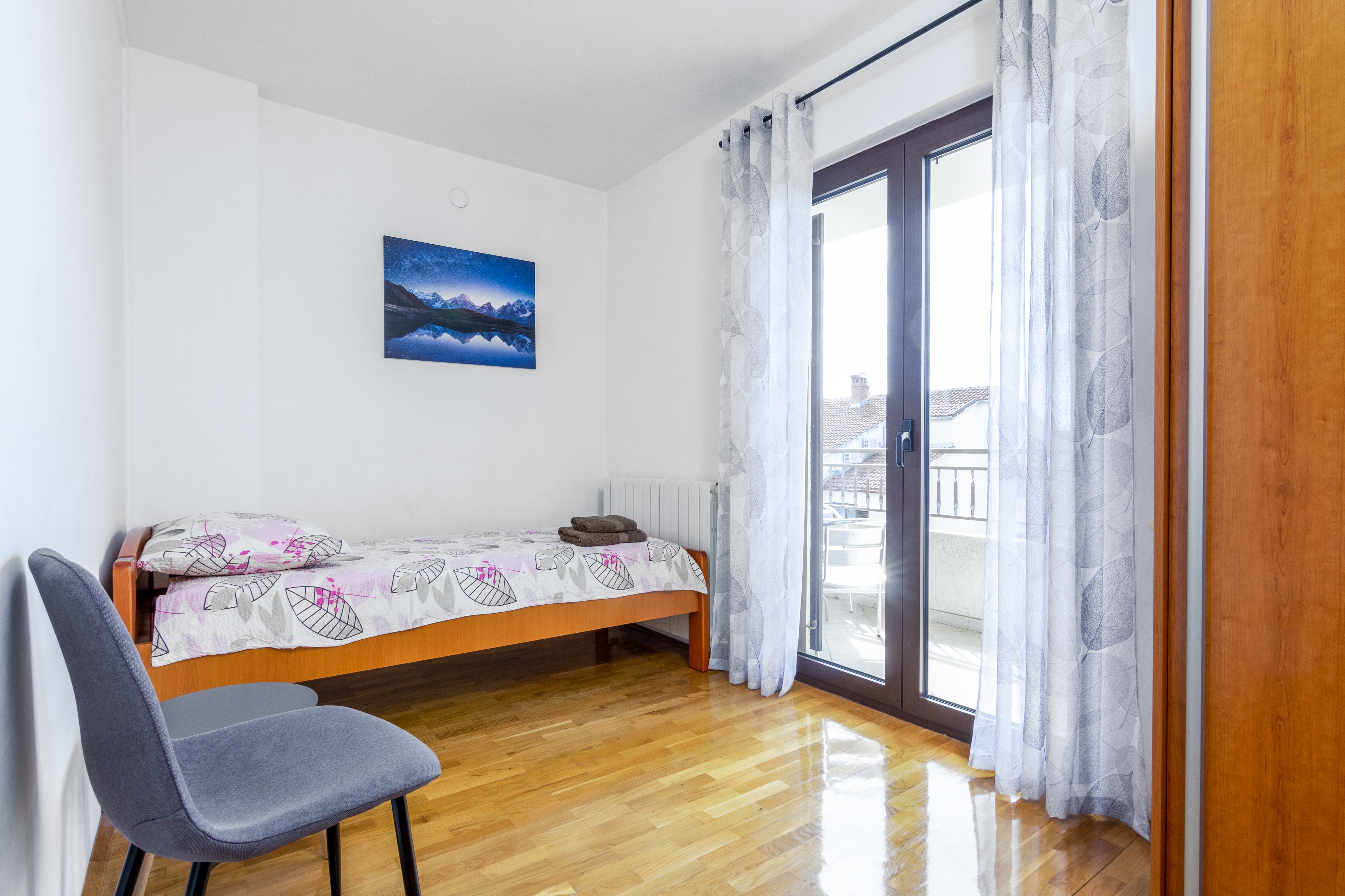 Three bedroom apartment with terrace Rovinj  A-a