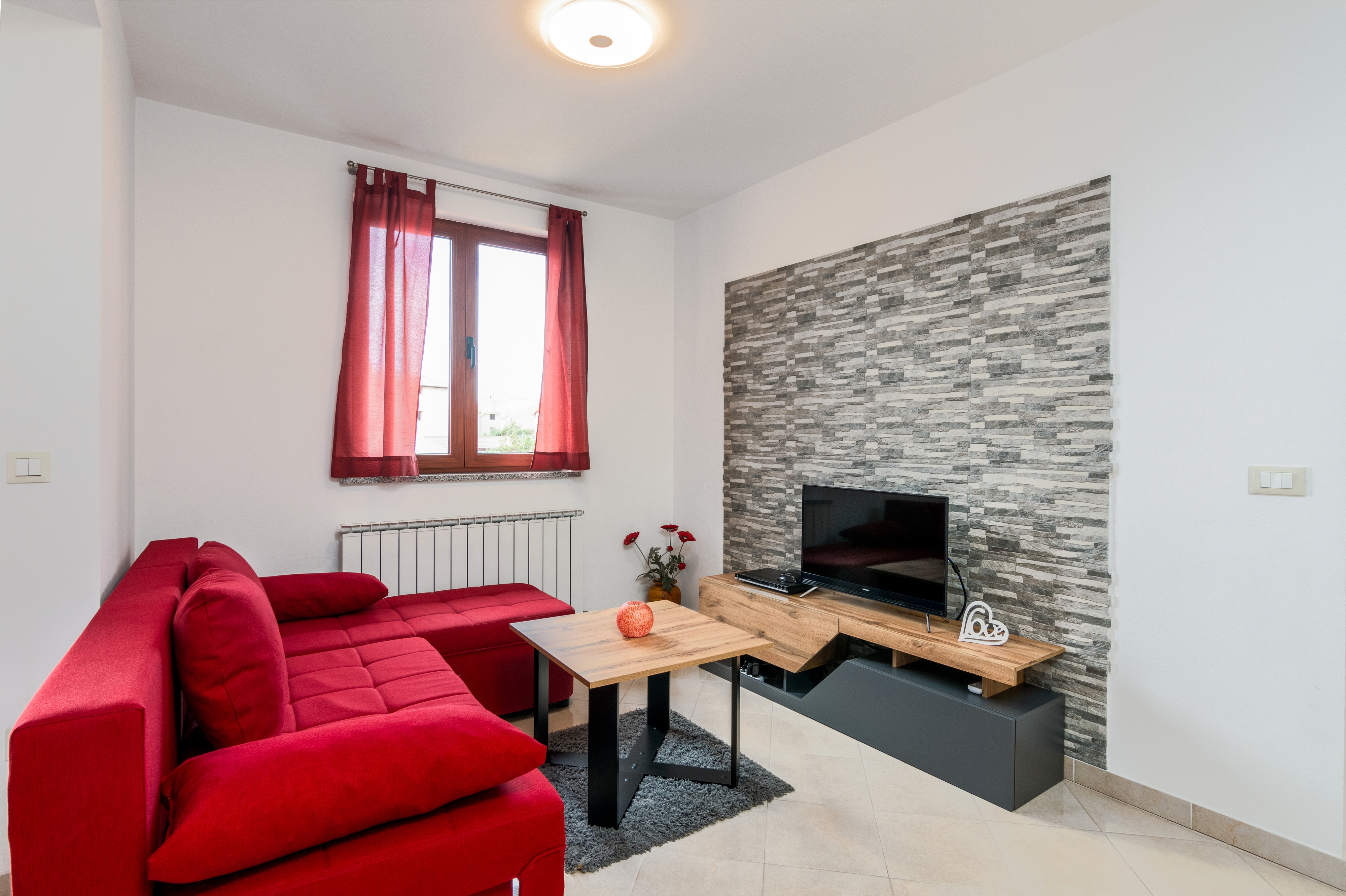 One bedroom apartment with terrace Rovinj (A-12656-b)