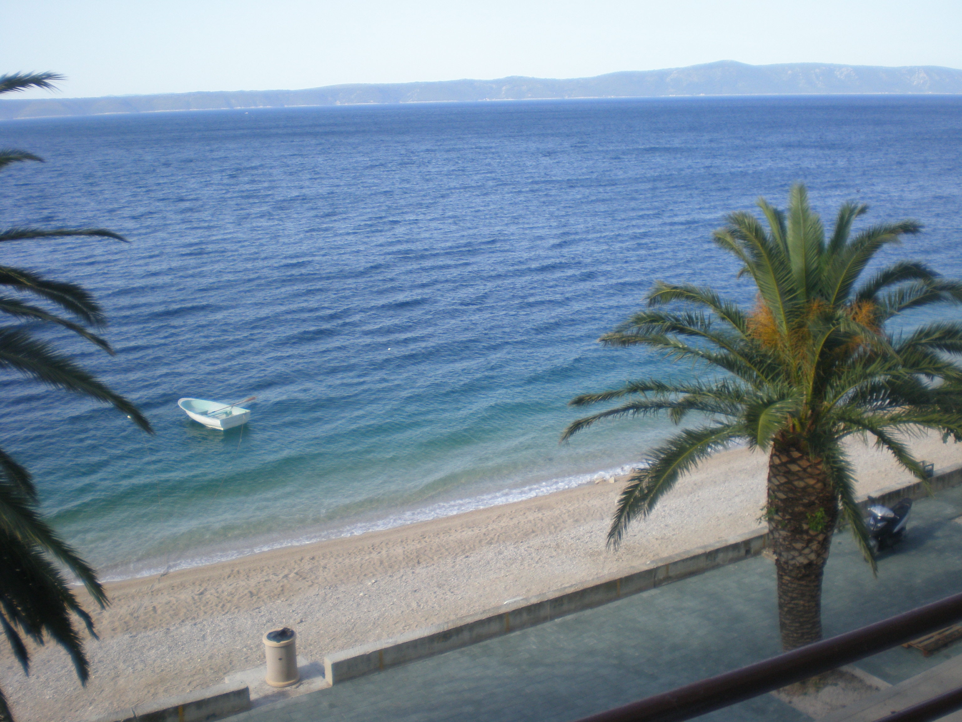 Three bedroom apartment near beach Podgora, Makarska  A-a