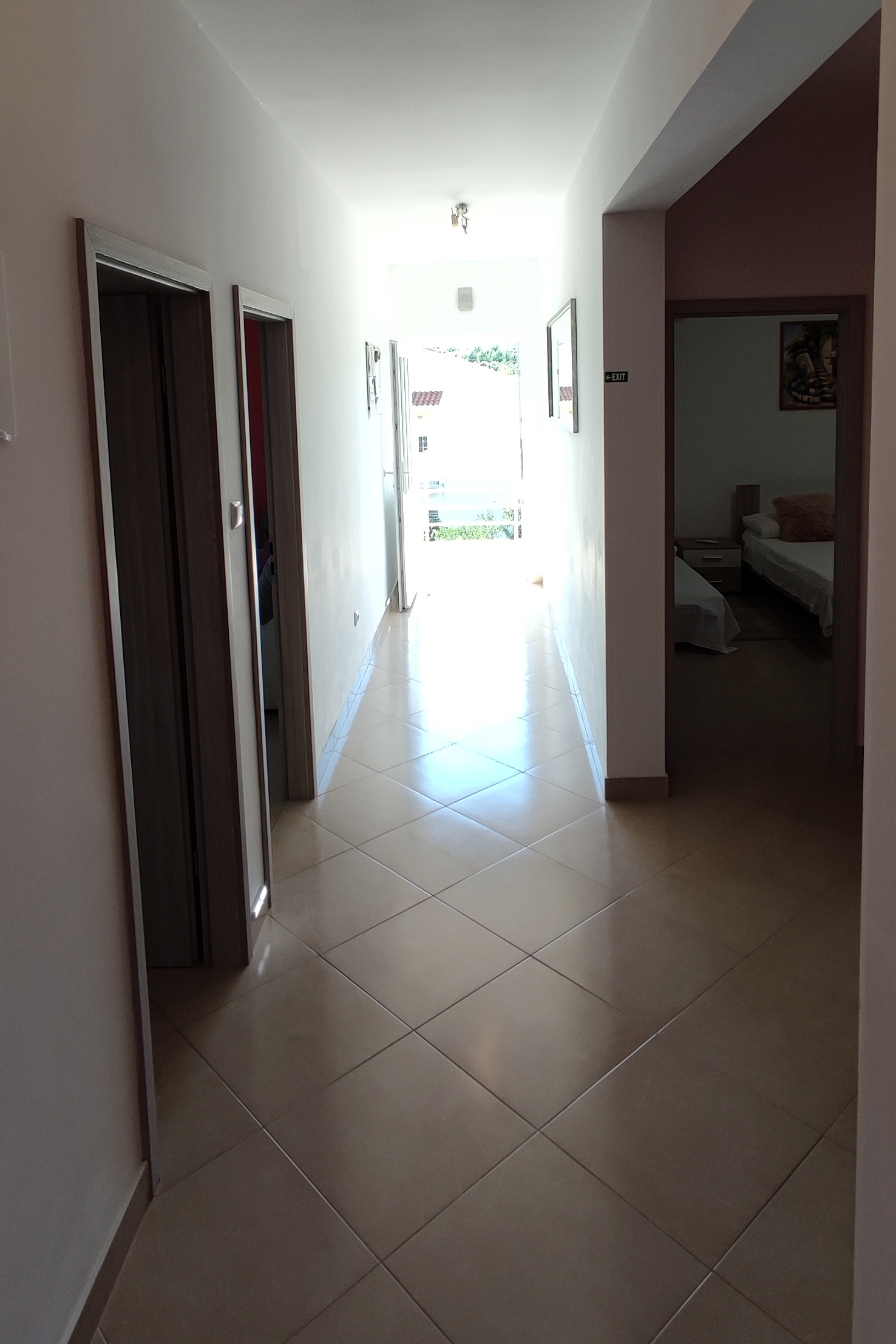 Two bedroom apartment with terrace and sea view Vinišće, Trogir  A-b
