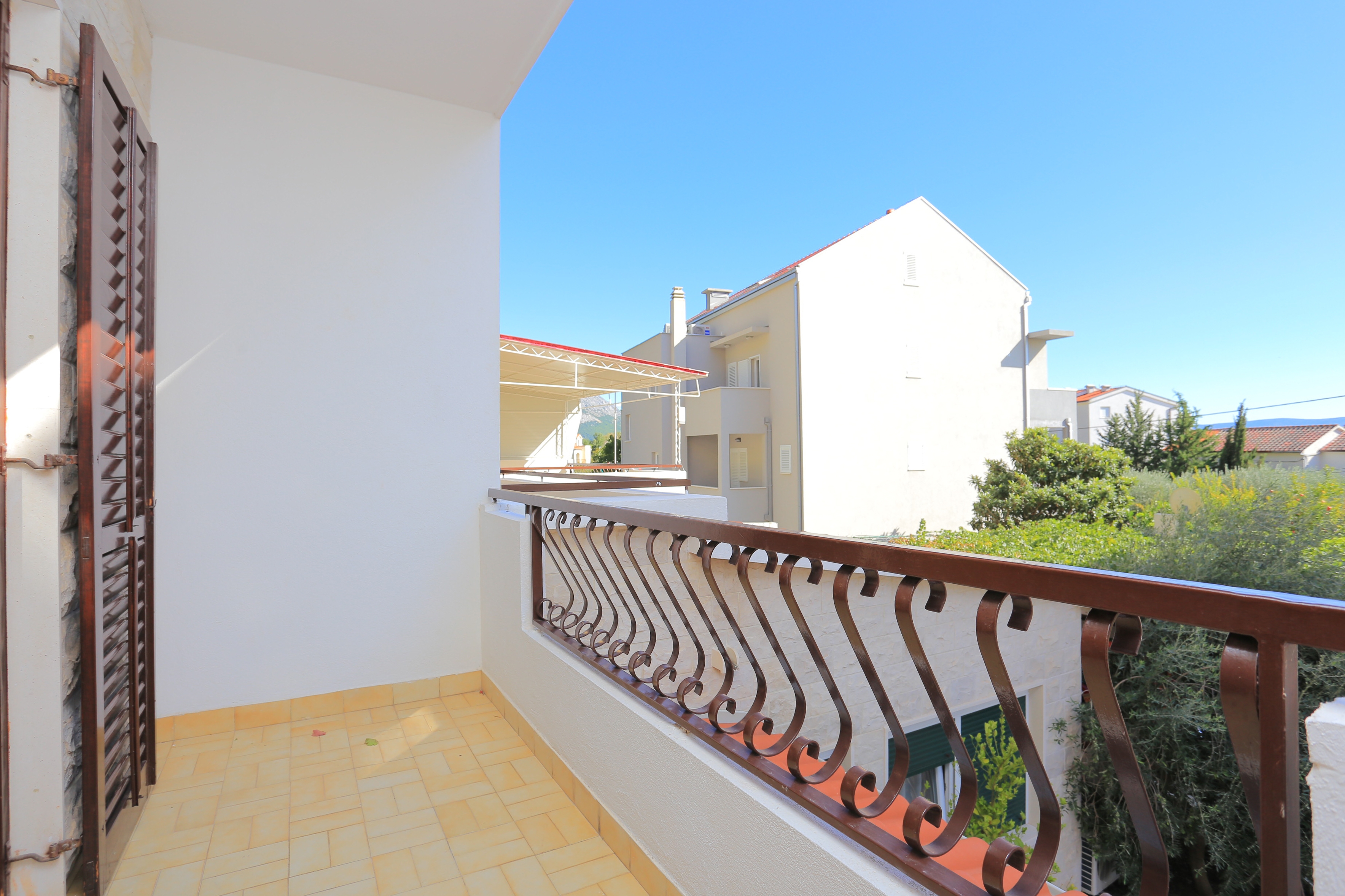 Three bedroom apartment with terrace and sea view Duće, Omiš  A-b