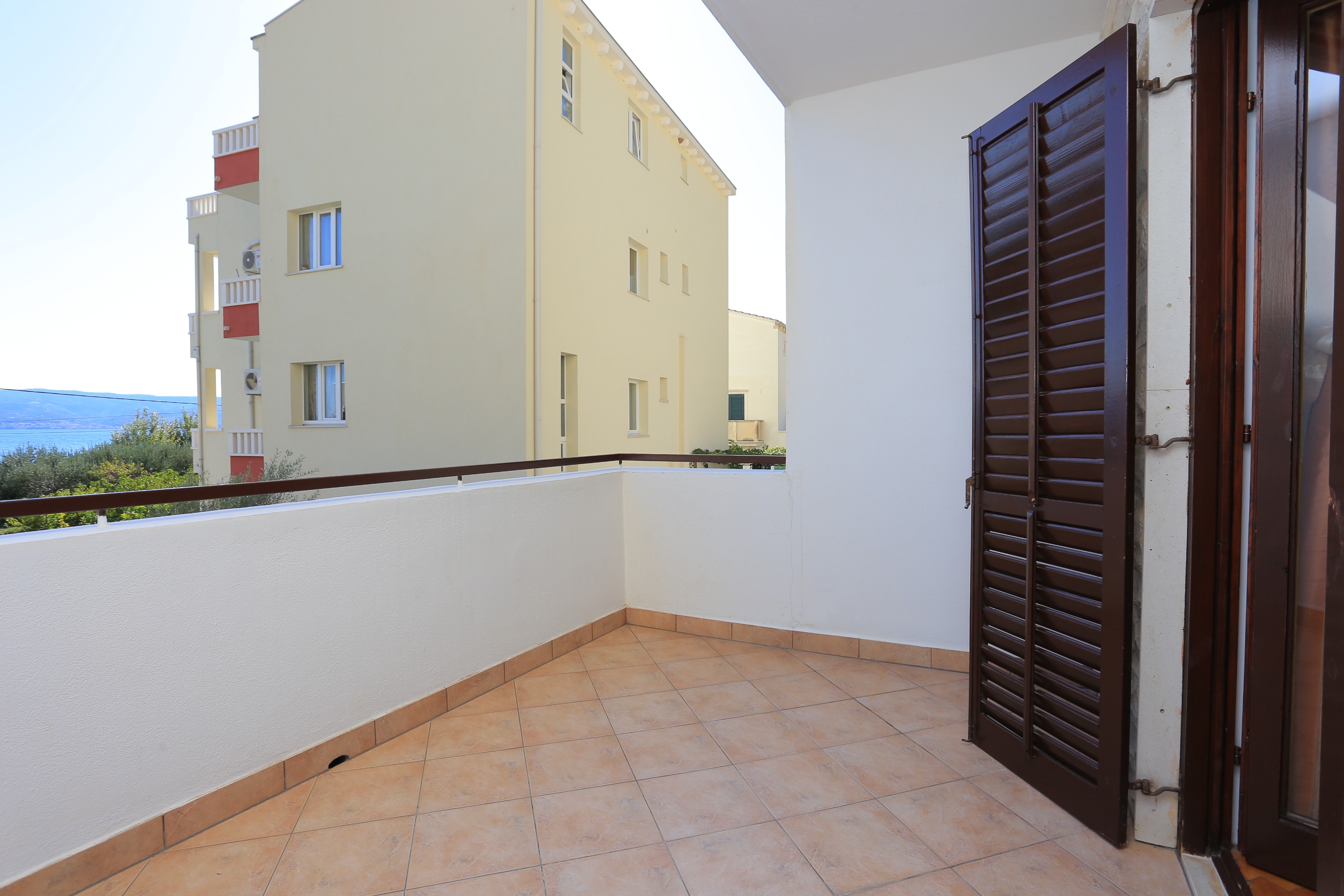Three bedroom apartment with terrace and sea view Duće, Omiš  A-b