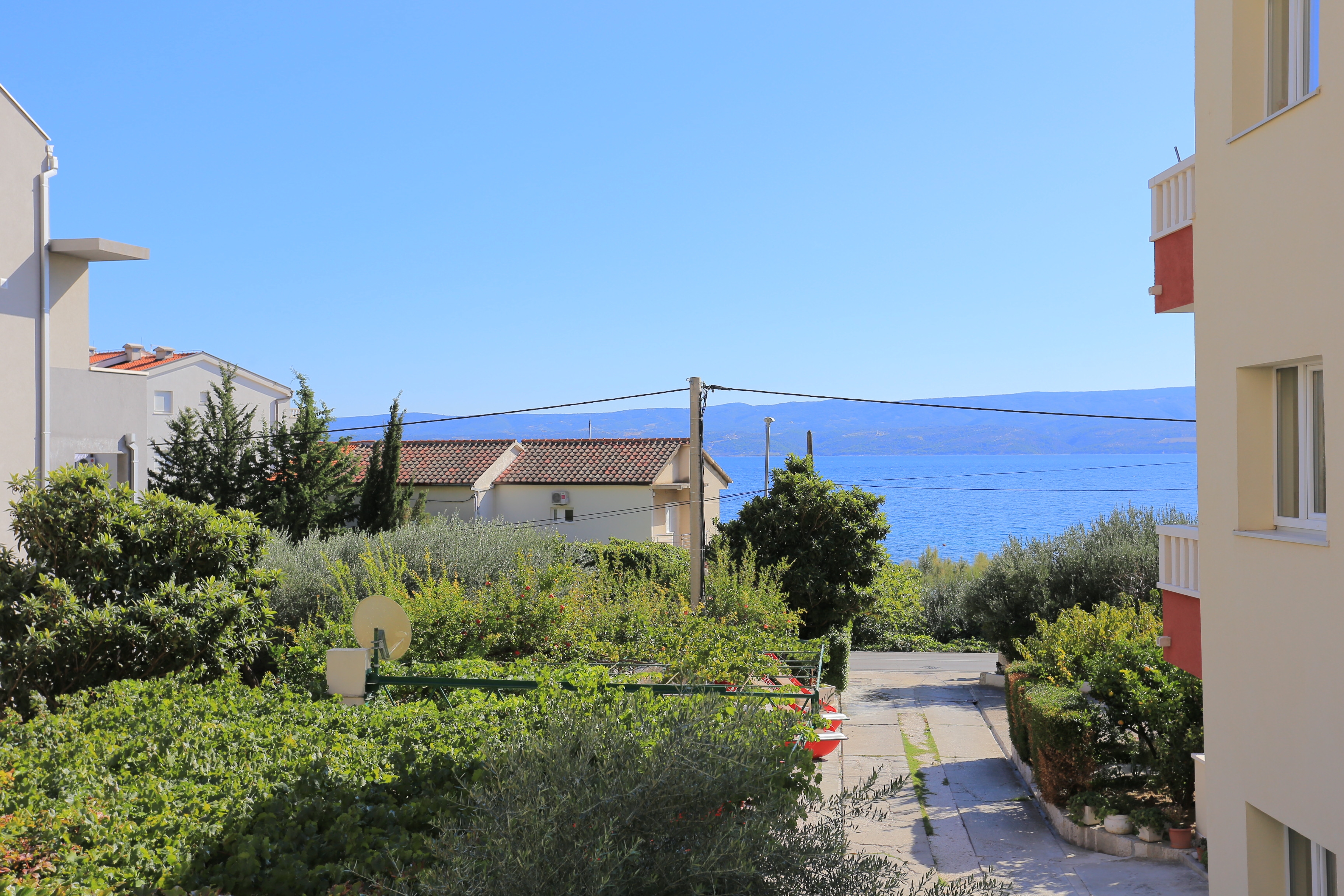 Three bedroom apartment with terrace and sea view Duće, Omiš  A-b