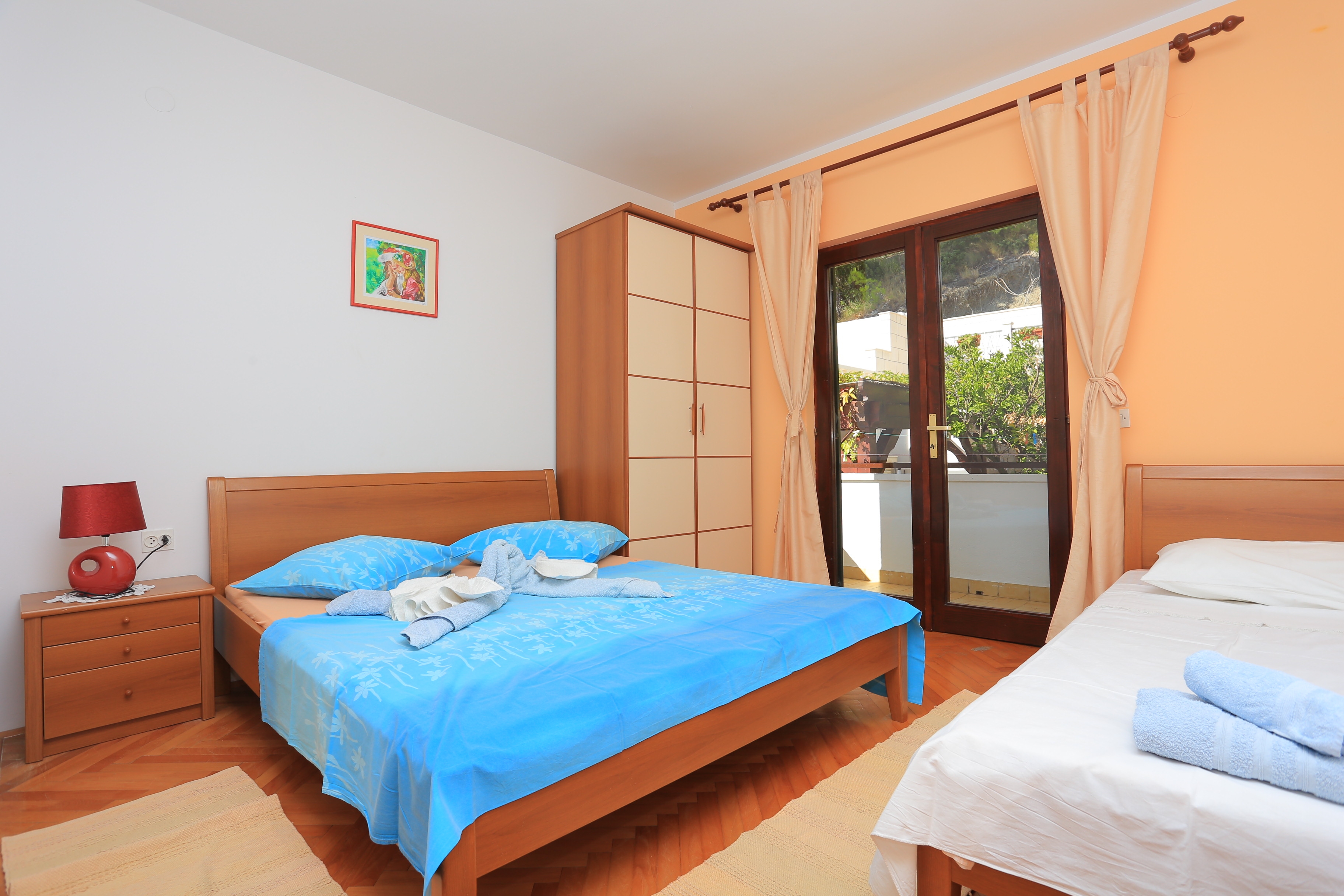 Three bedroom apartment with terrace and sea view Duće, Omiš  A-b