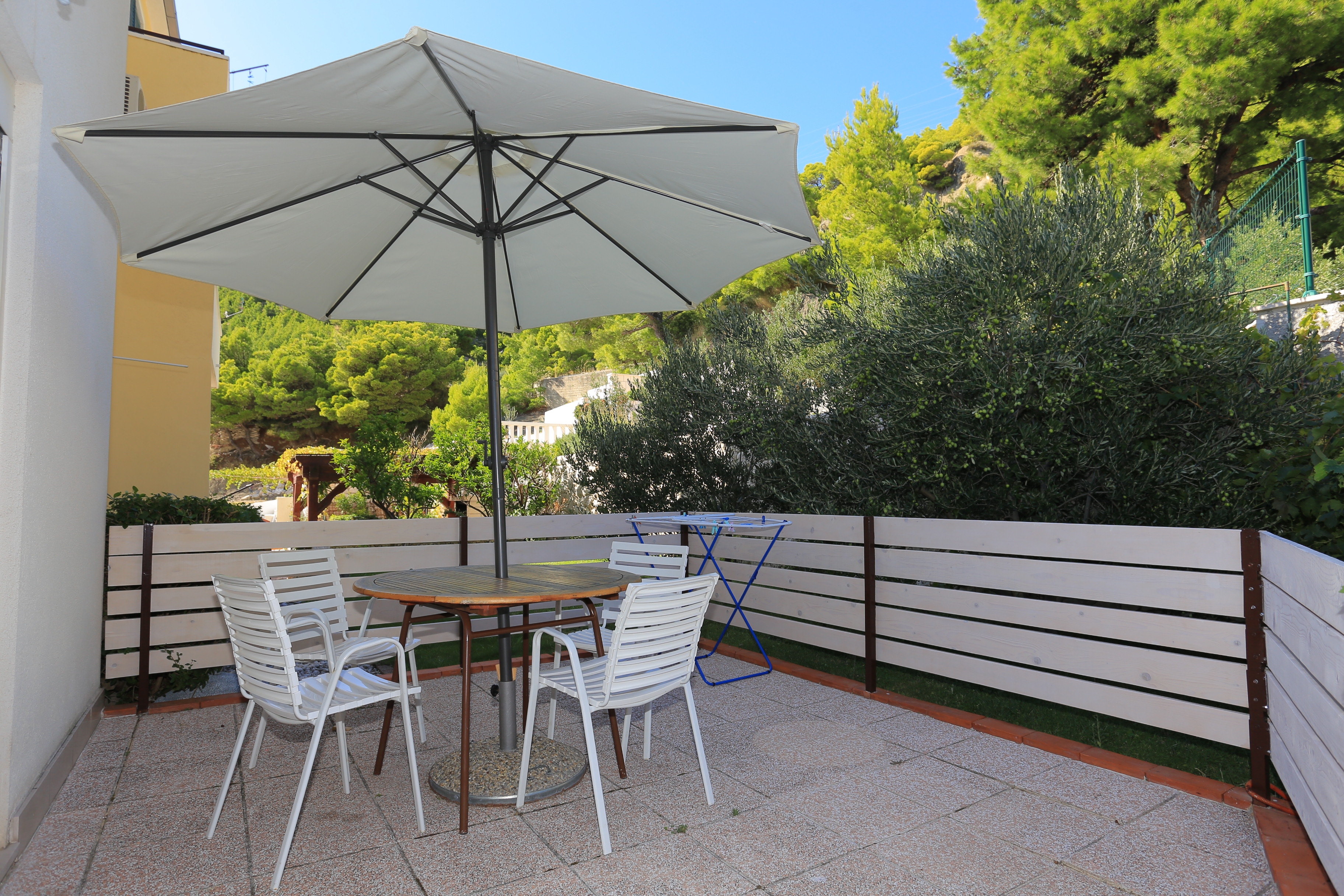 Studio flat with terrace Duće, Omiš (AS-12687-a) Studio flat with terrace Duće, Omiš (AS-12687-a)