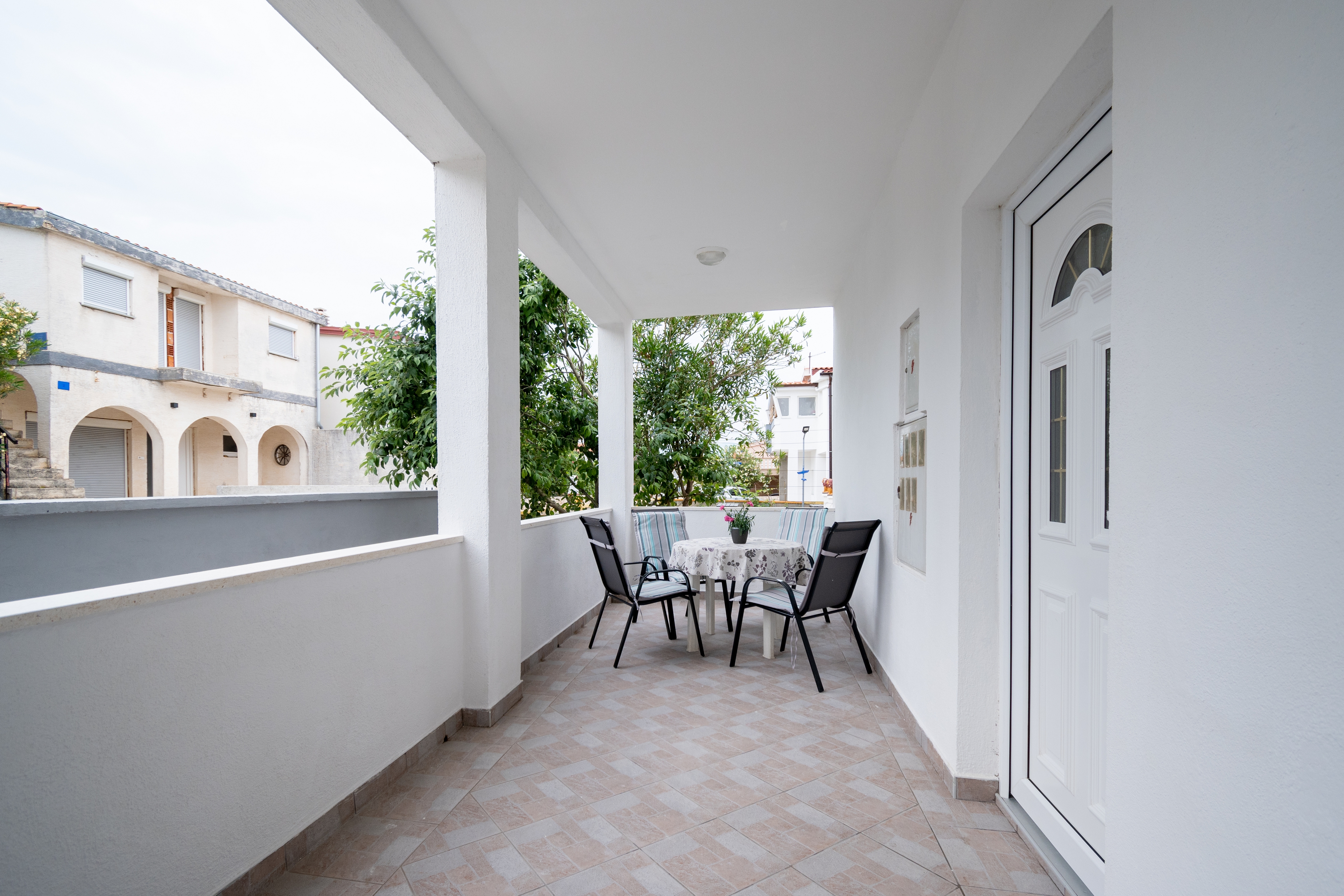 Two bedroom apartment with terrace Vir  A-a