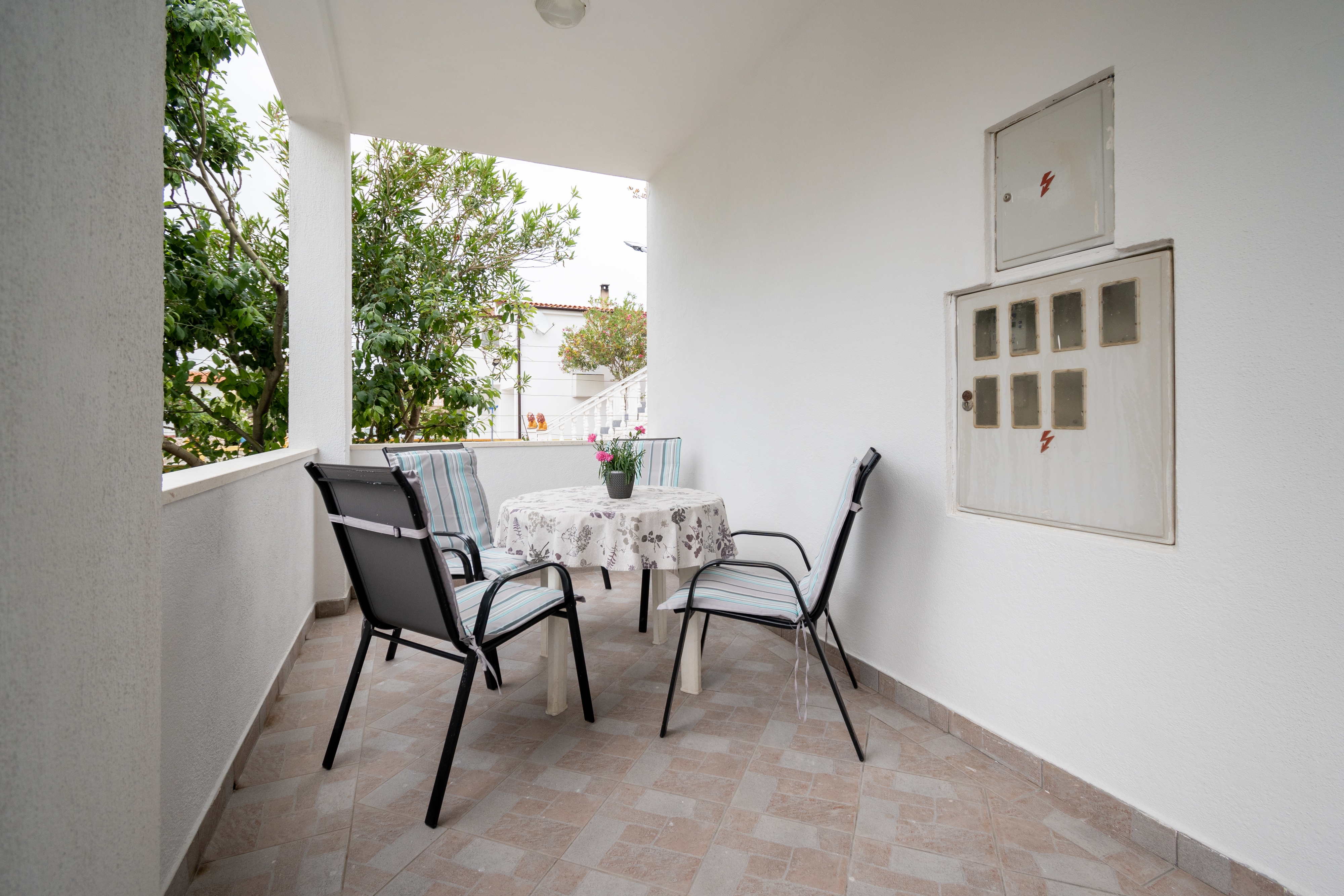 Two bedroom apartment with terrace Vir  A-a