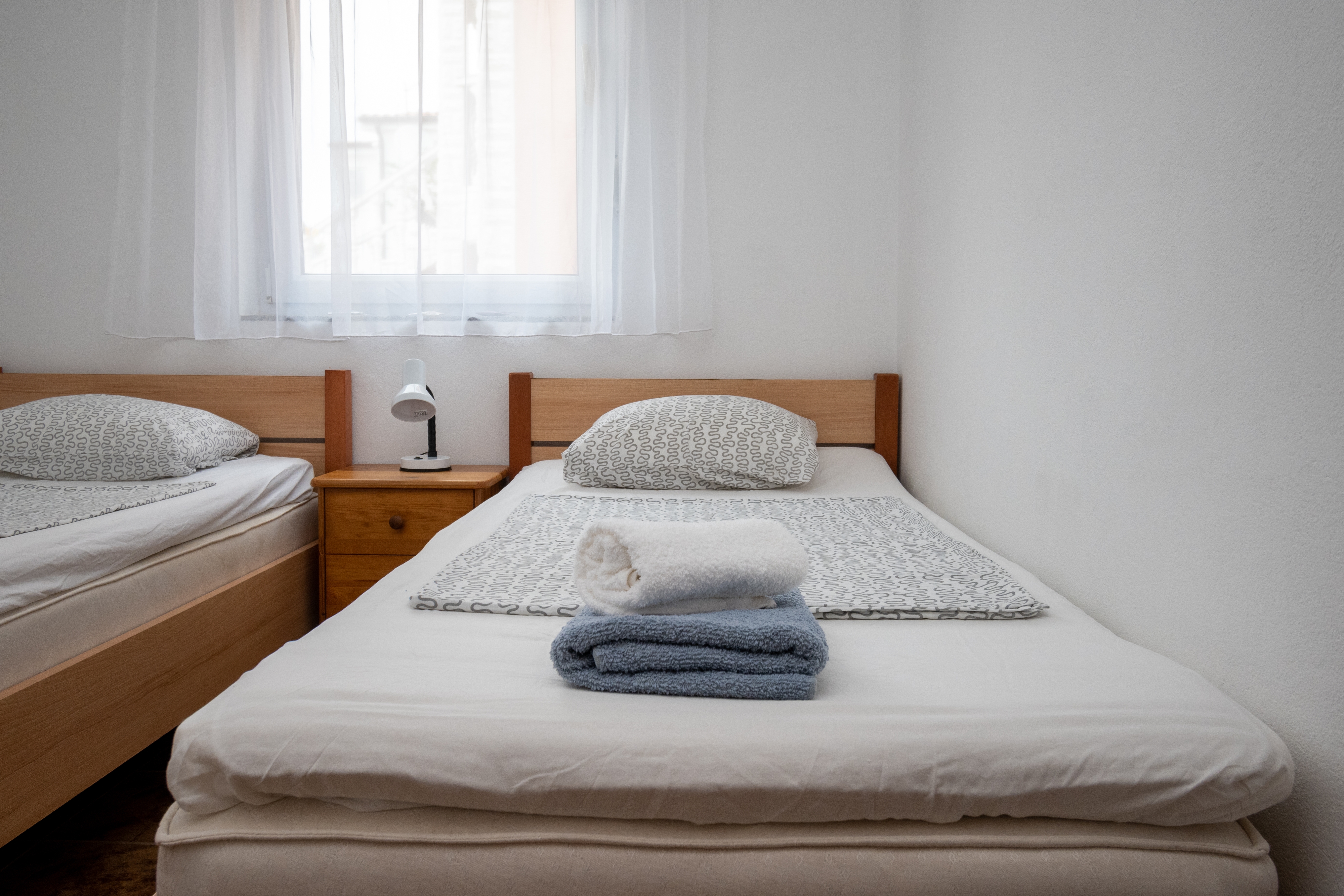 Two bedroom apartment with terrace Vir  A-b