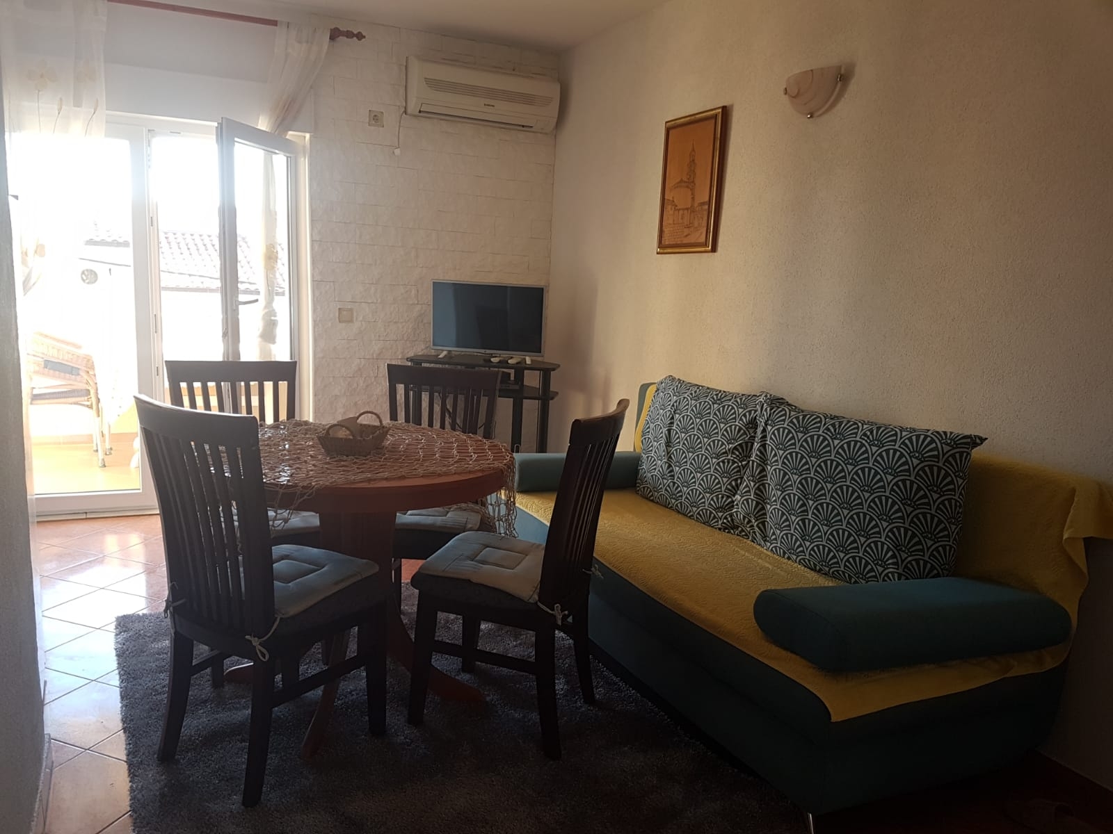 One bedroom apartment with terrace and sea view Mavarštica, Čiovo (A-12696-b)