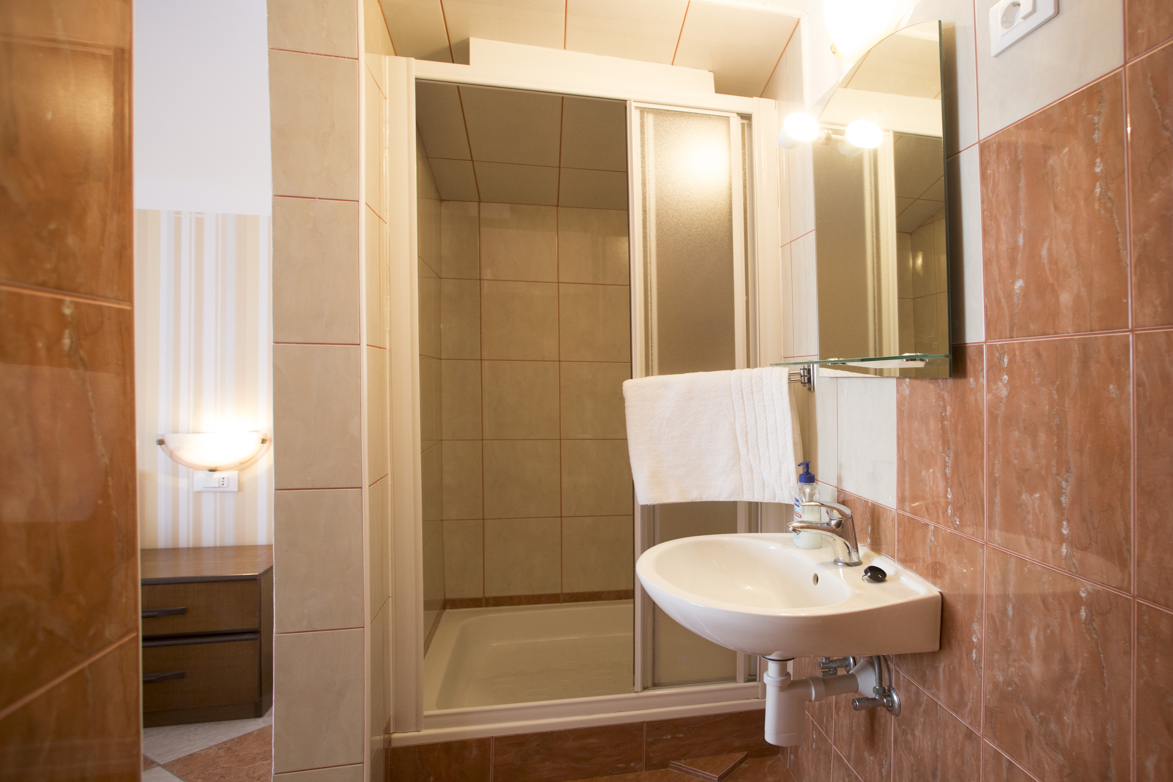 Two bedroom apartment with terrace and sea view Mavarštica, Čiovo  A-c