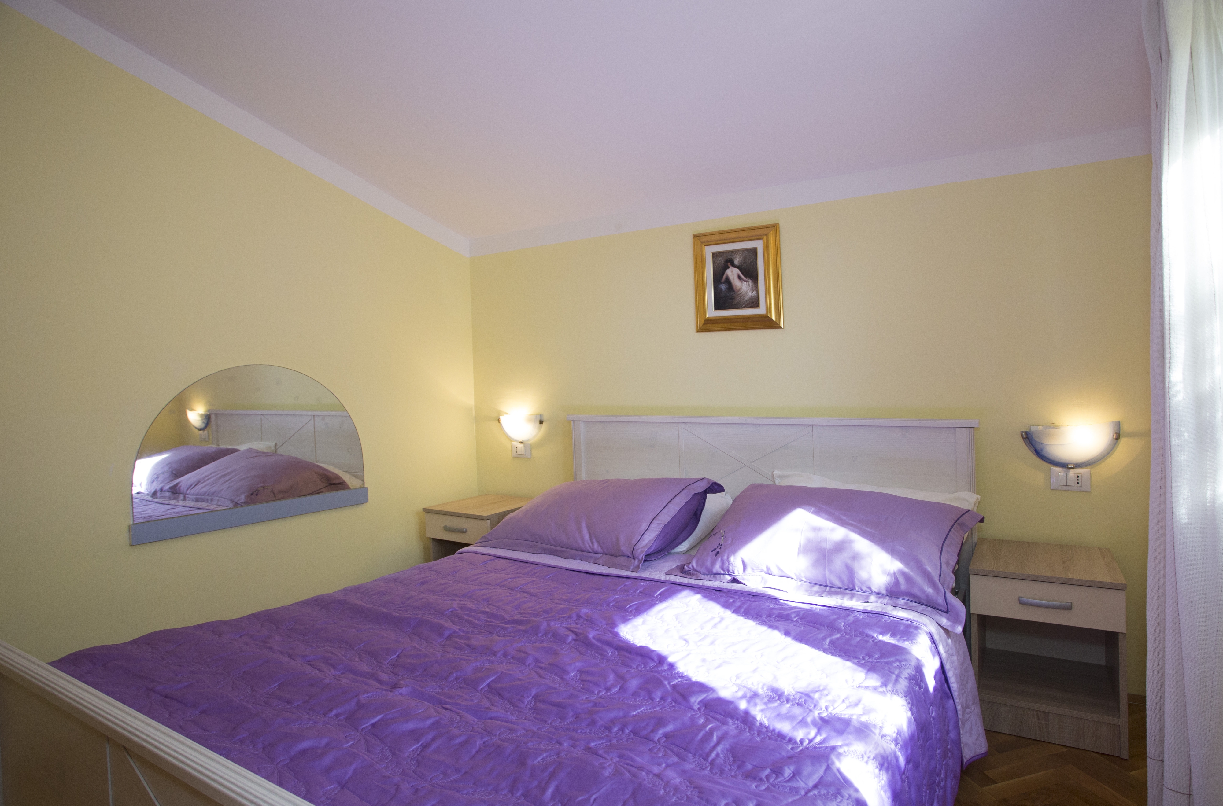 Two bedroom apartment with terrace and sea view Mavarštica, Čiovo  A-c