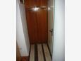 Hallway Jelsa, Hallway in the room, (pet friendly) and WiFi.