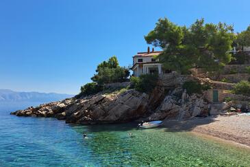 Pakomina, Hvar, Hébergement 12702 - Maison vacances à proximité de la mer avec une plage de galets.