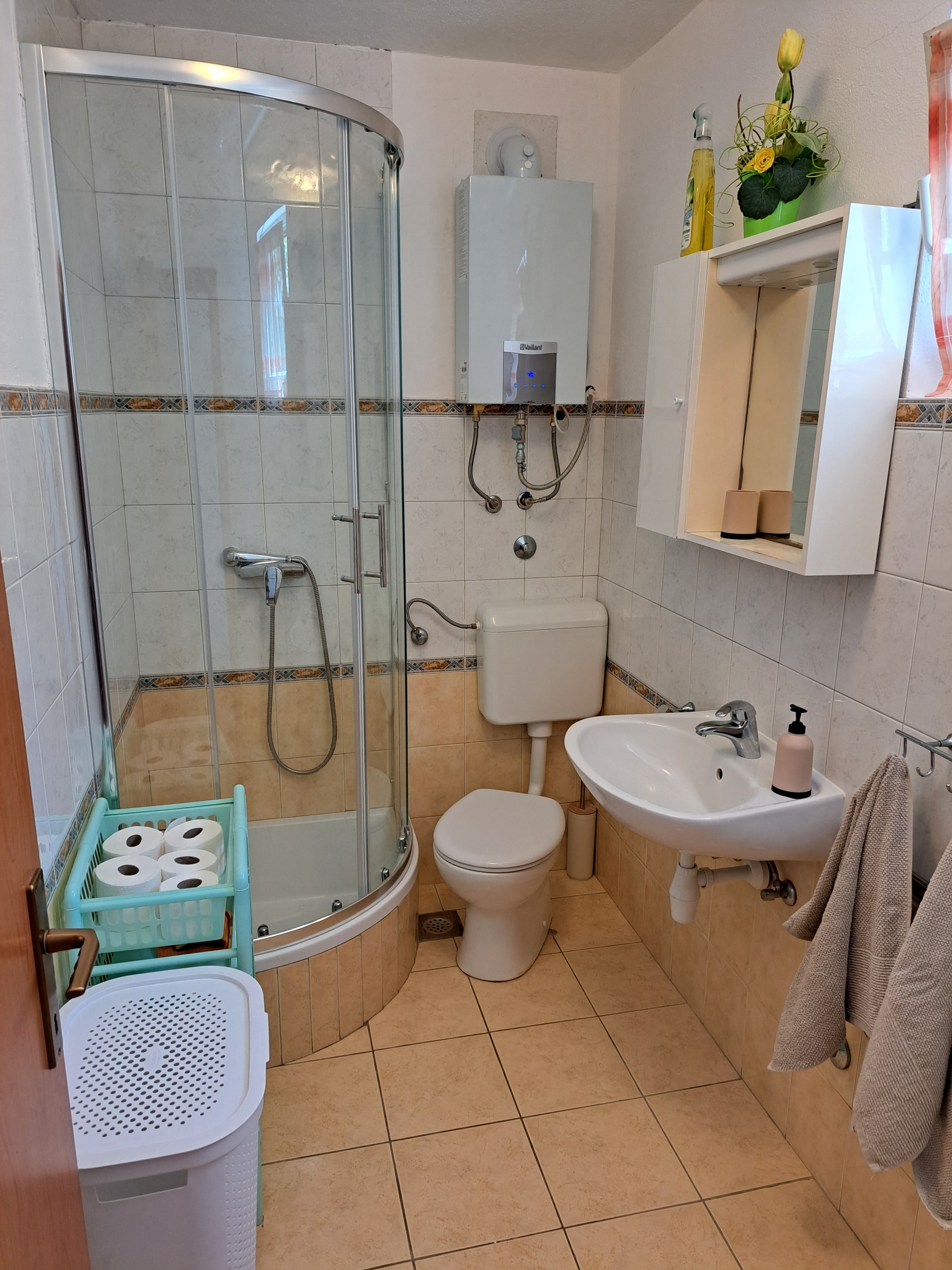 Three bedroom house near beach Cove Pakomina, Hvar  K