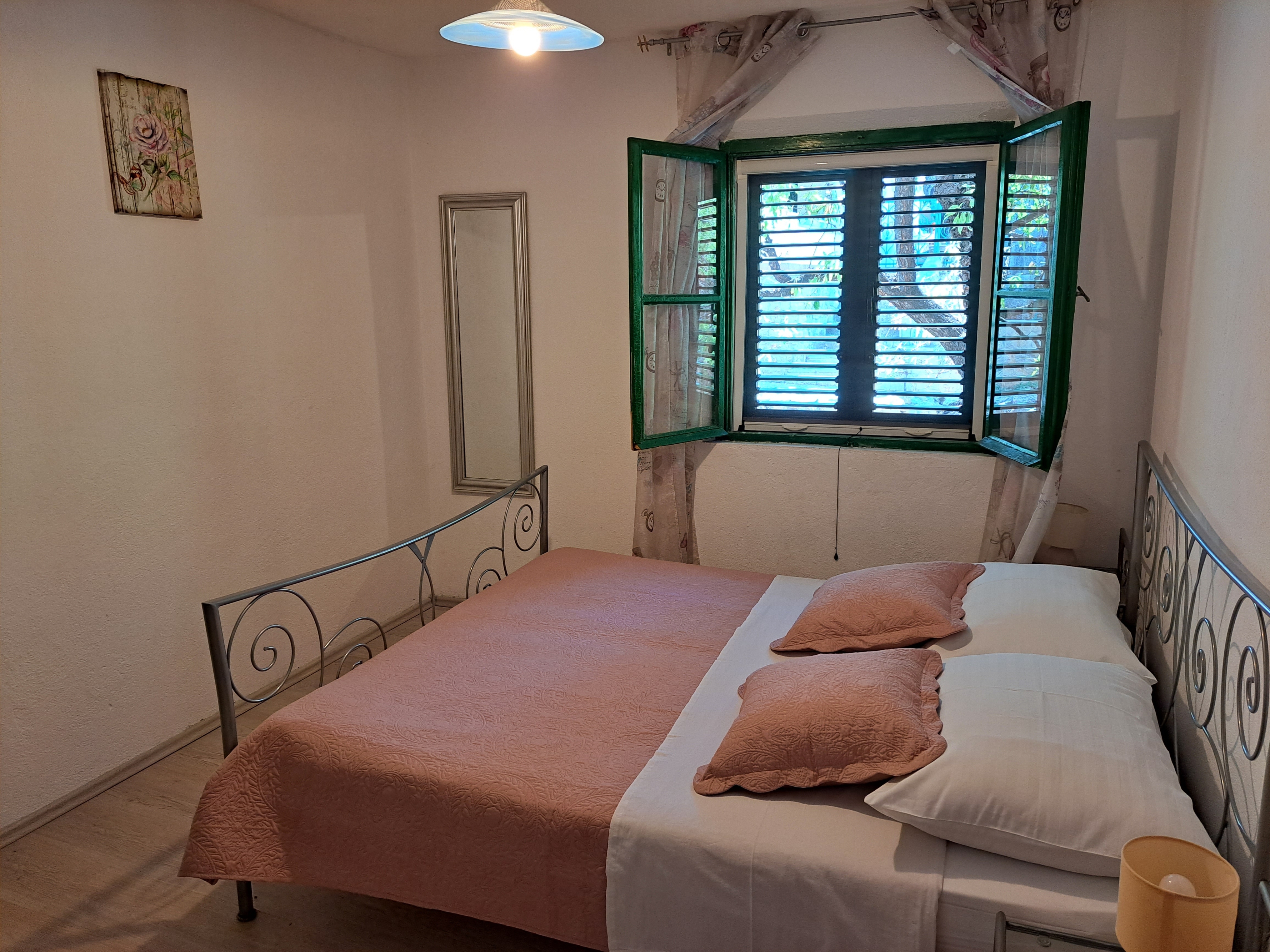 Top Hvar Pakomina Top Hvar Pakomina