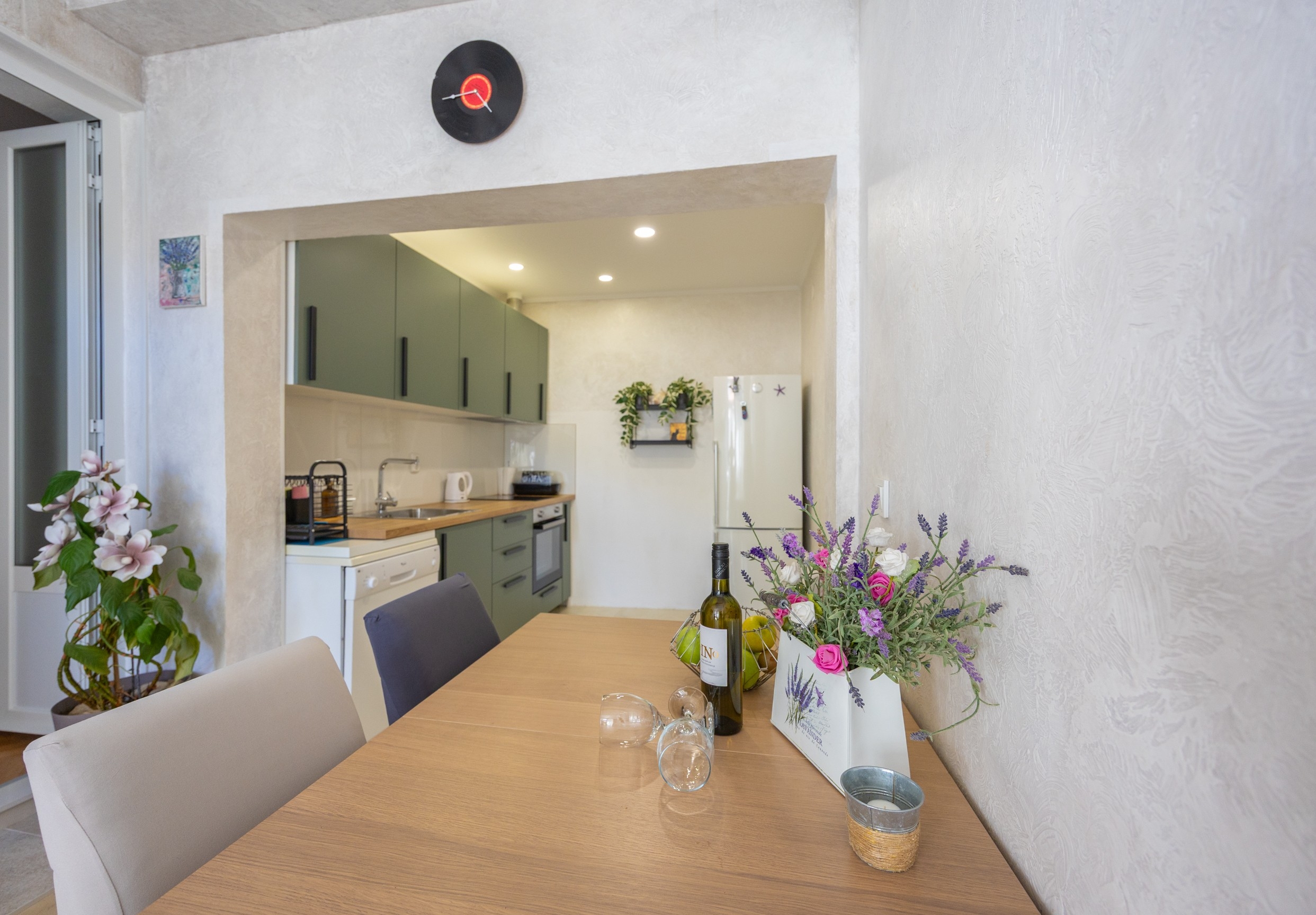 Two bedroom apartment with terrace and sea view Baška Voda (Makarska) (A-12714-a) Two bedroom apartment with terrace and sea view Baška Voda (Makarska) (A-12714-a)