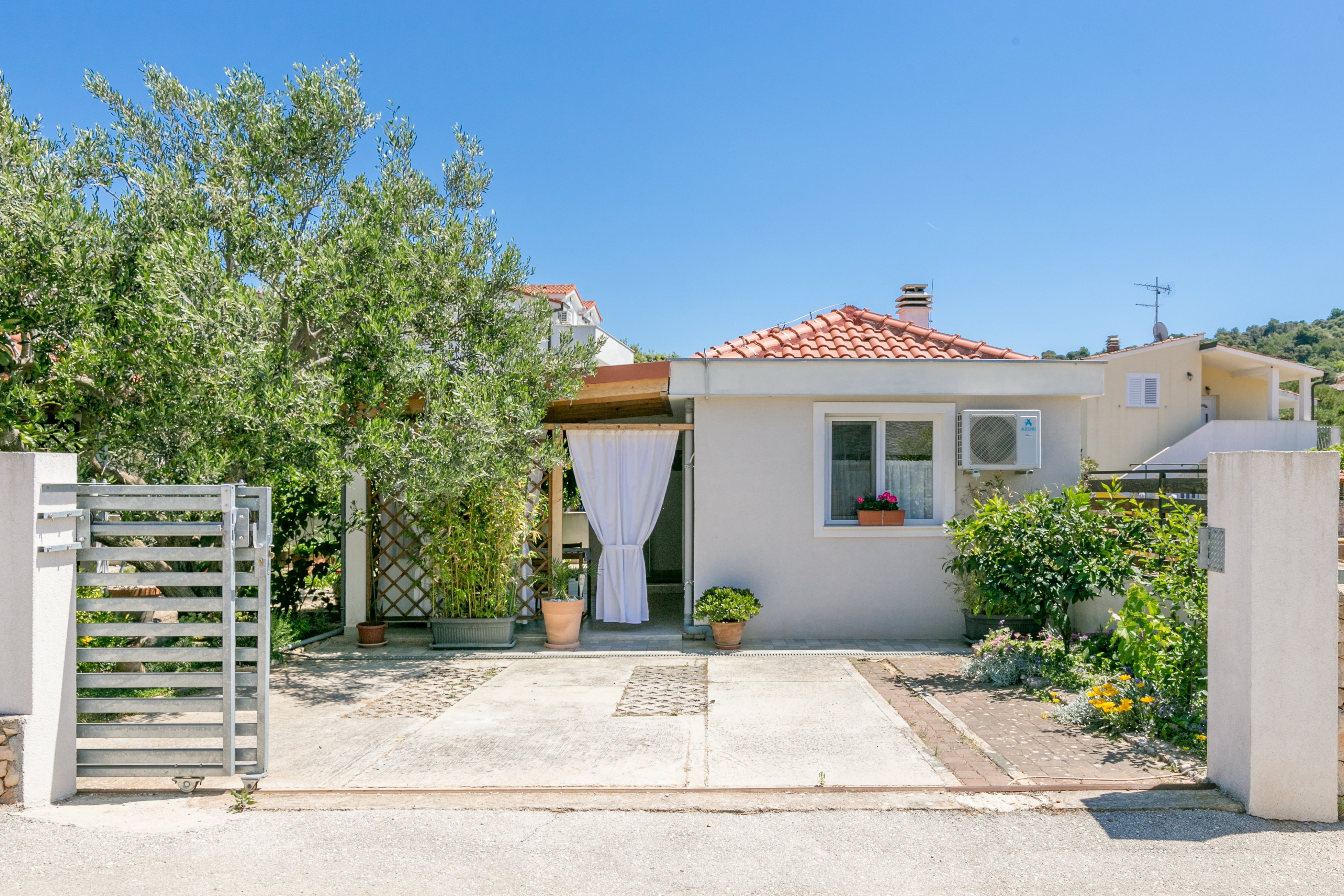 One bedroom apartment with terrace Ražanj, Rogoznica (A-12733-d) One bedroom apartment with terrace Ražanj, Rogoznica (A-12733-d)