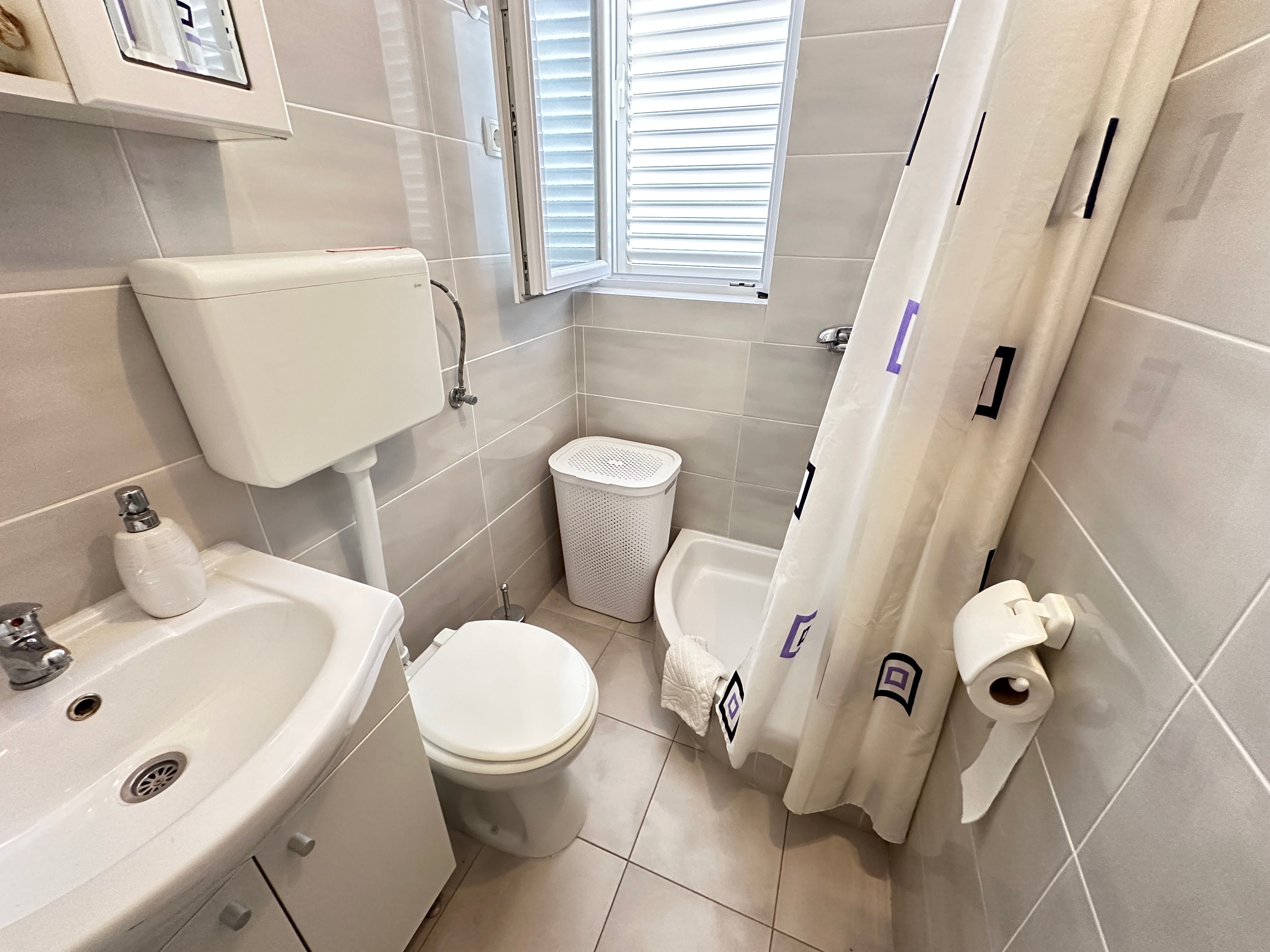 Two bedroom apartment with terrace and sea view Sali, Dugi otok  A-a