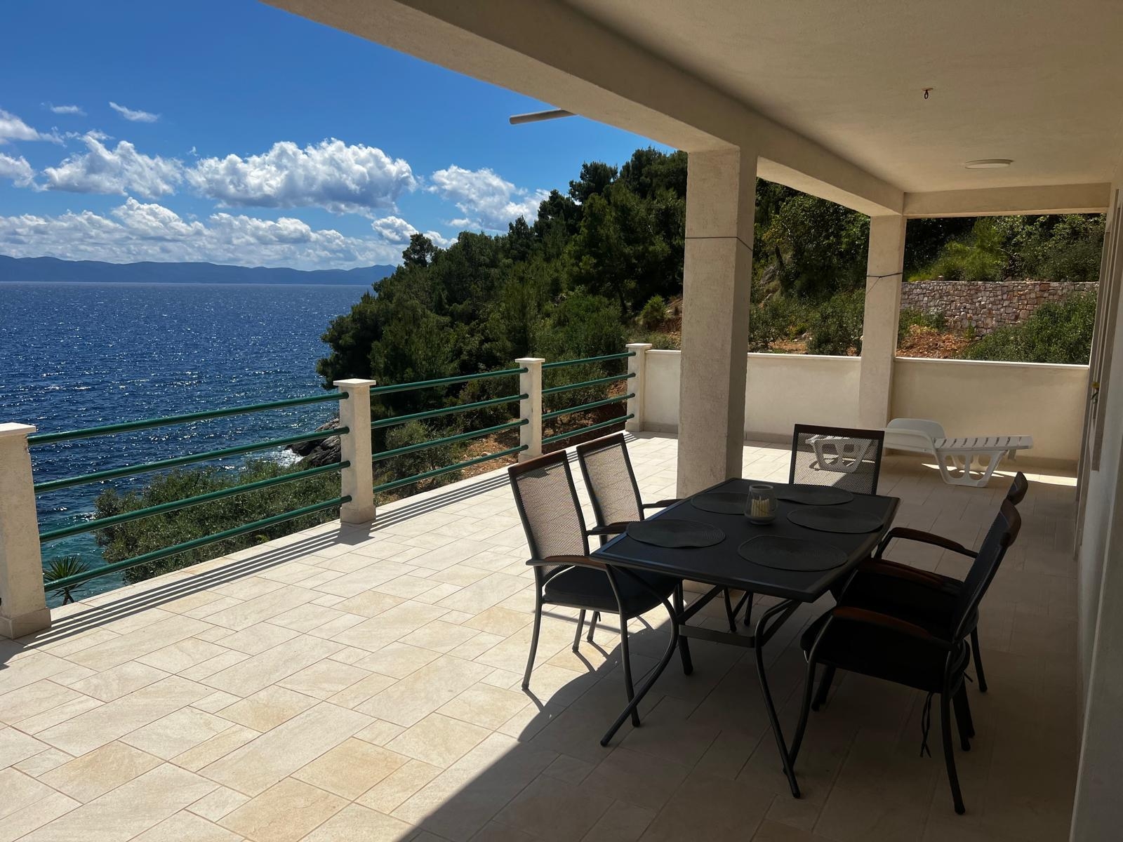 Two bedroom apartment near beach Cove Rapak, Hvar (A-12779-c)