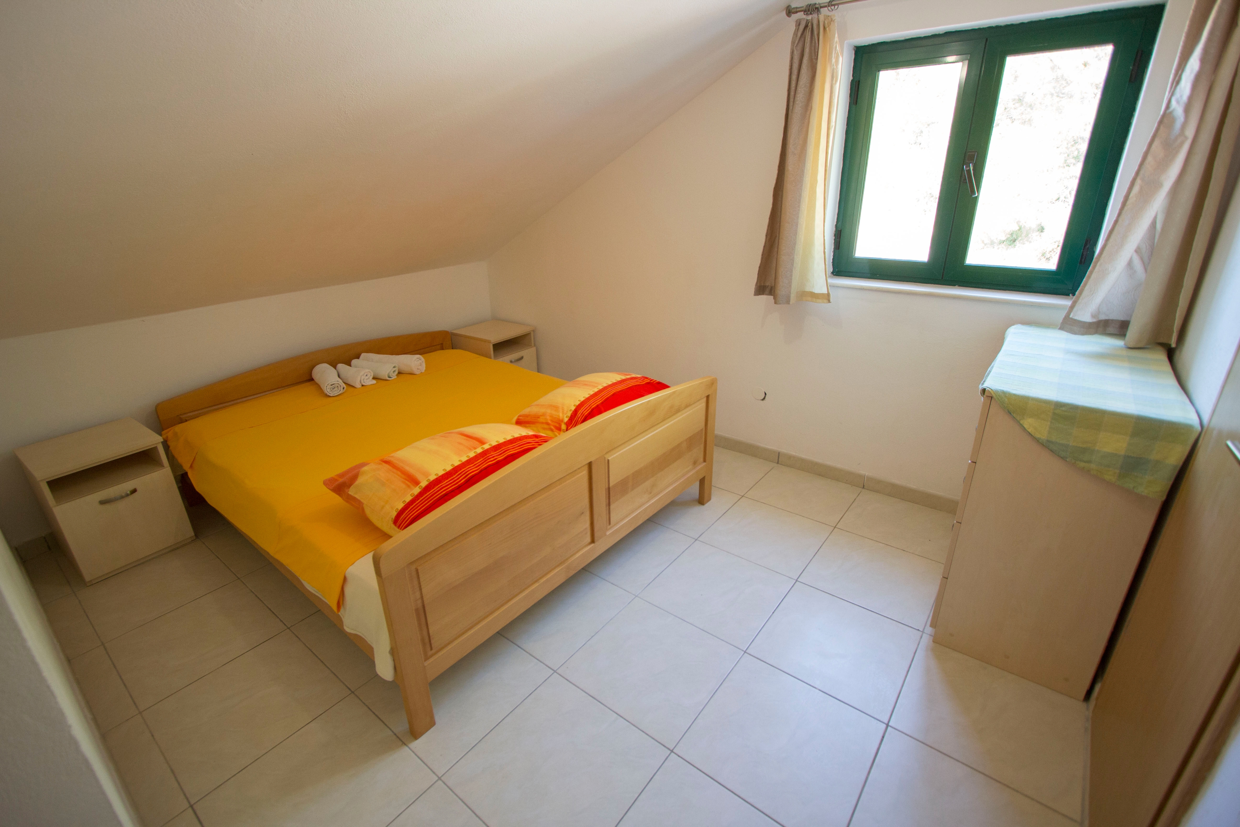 Top Hvar Rapak Top Hvar Rapak