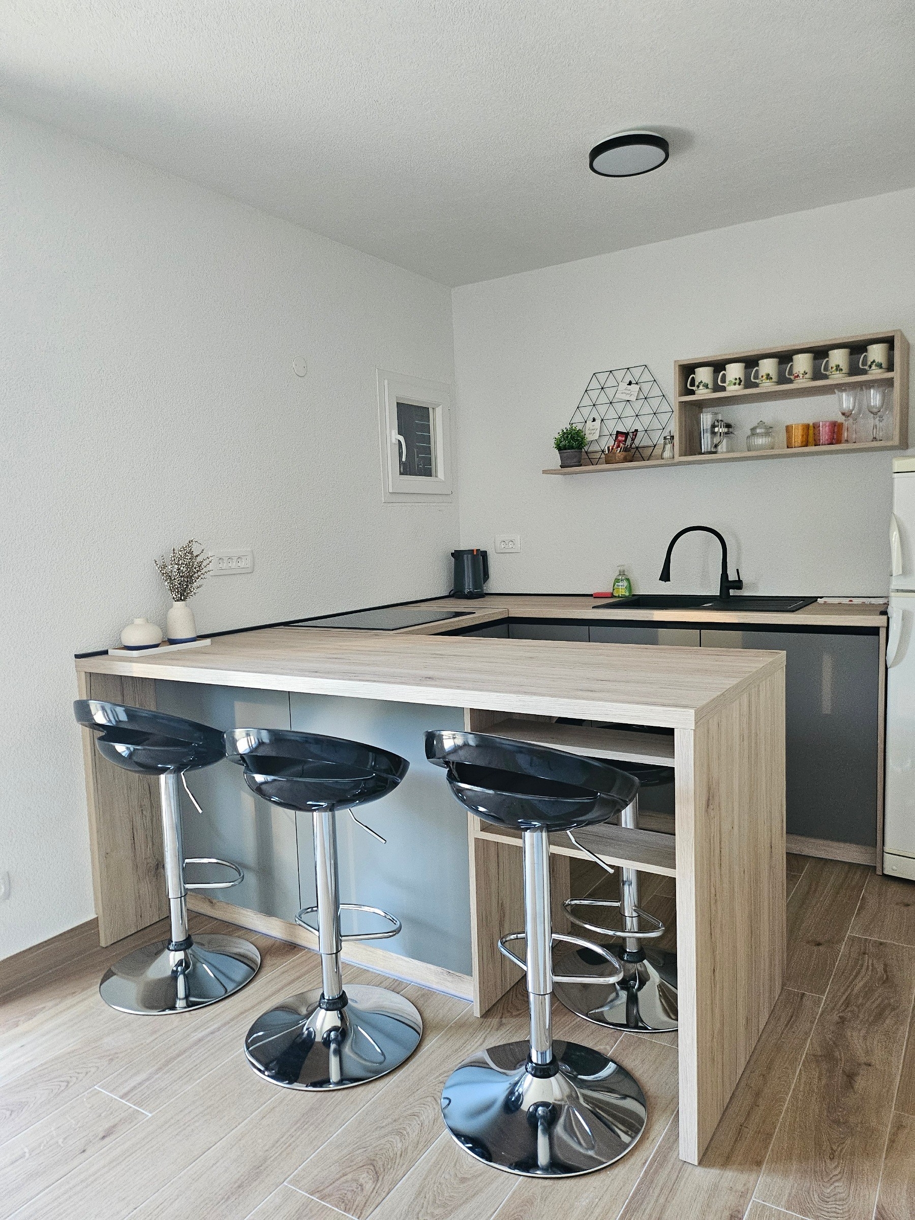 Top Hvar Zavala Top Hvar Zavala